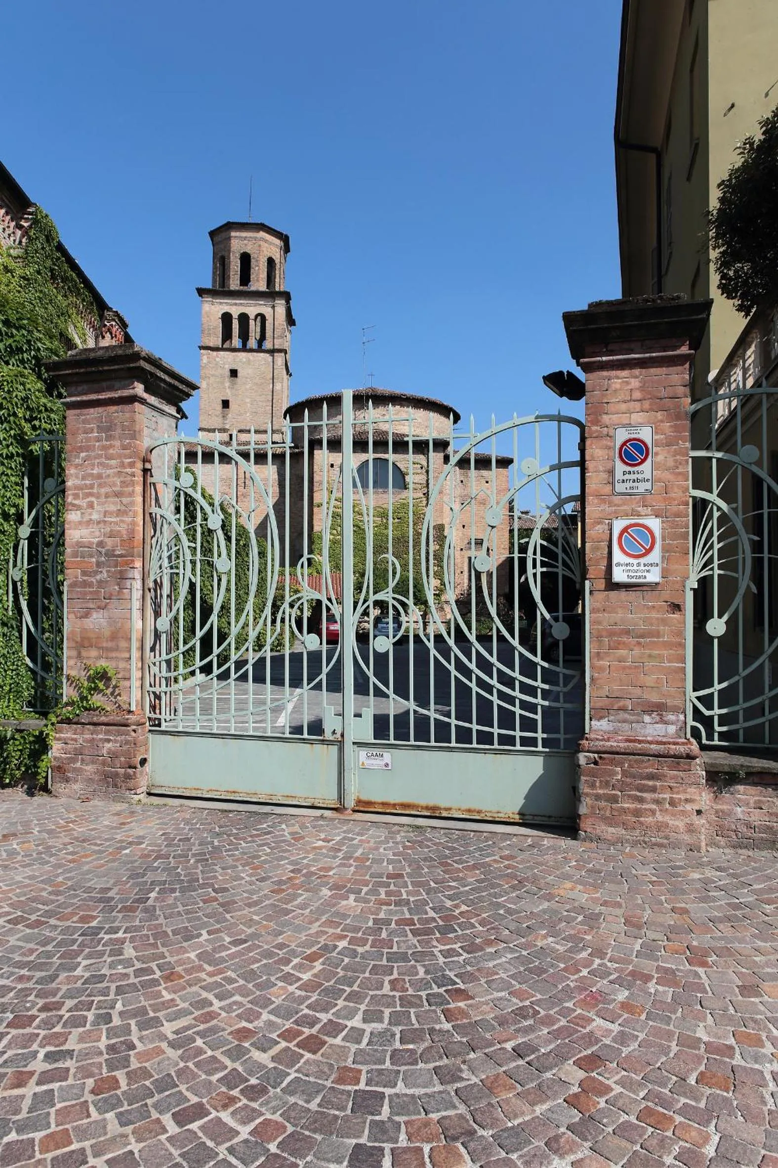 Facade/entrance in Residence Liberty