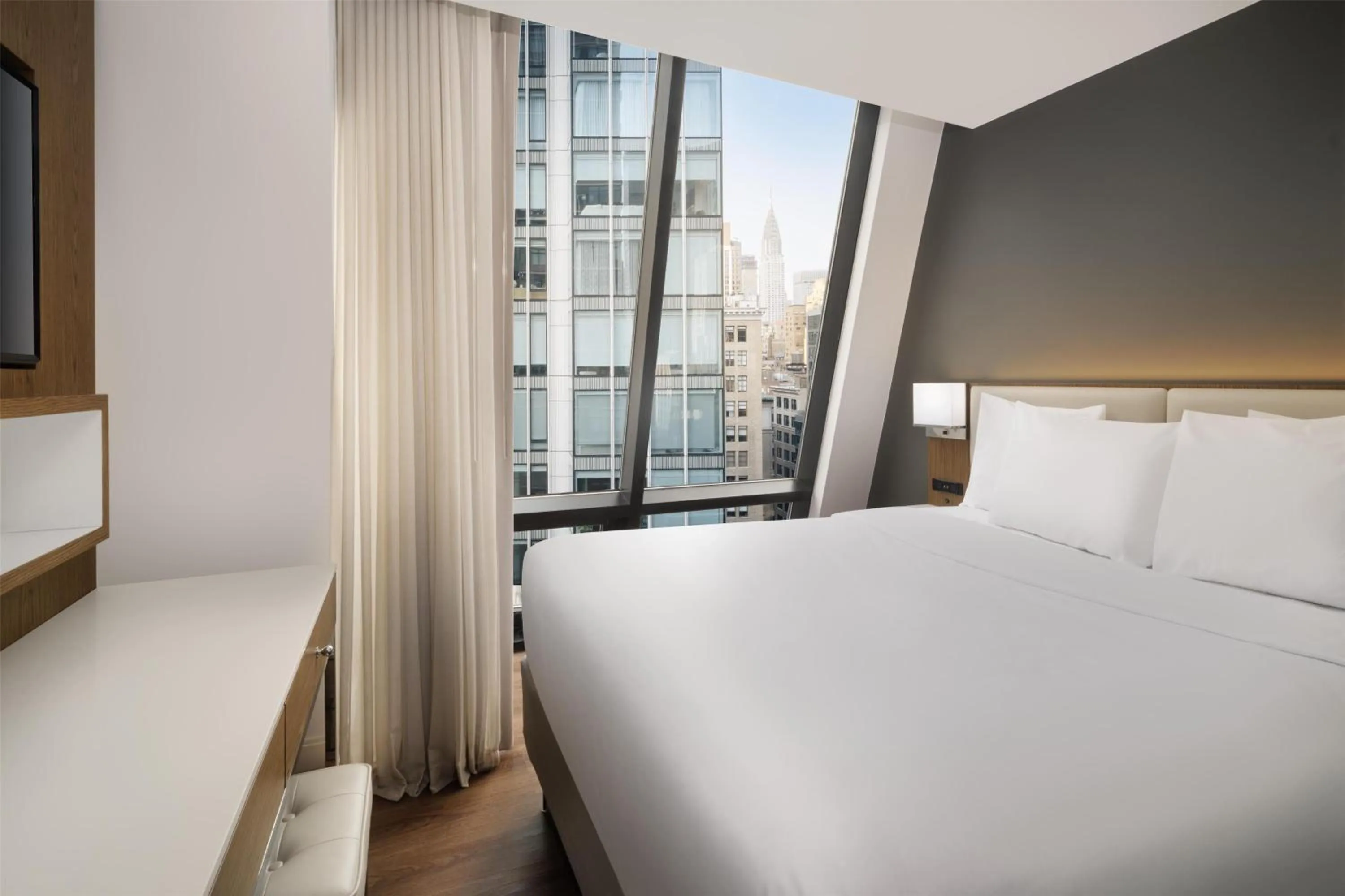 Bedroom, Bed in Best Western Premier Empire State Hotel