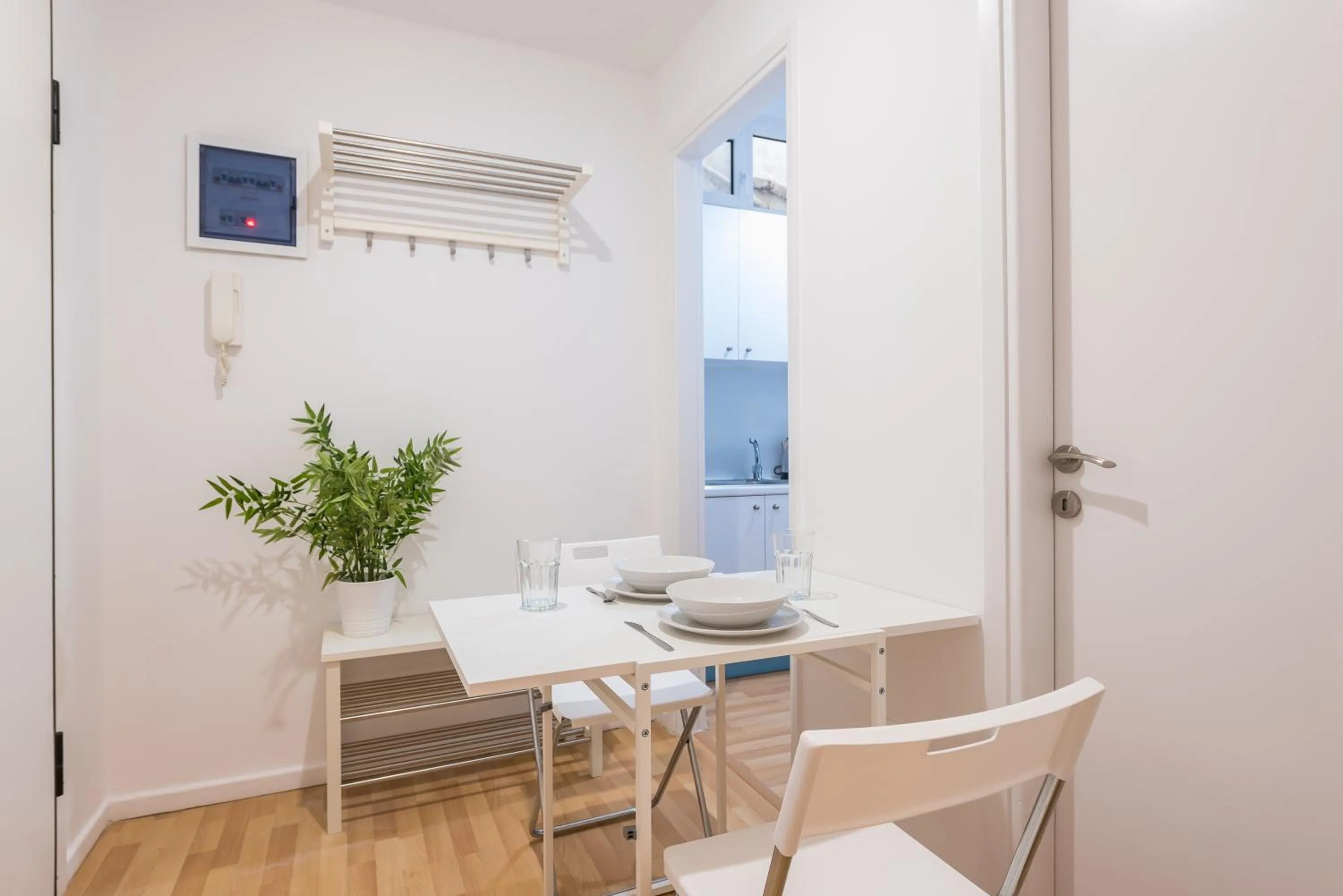 Dining area in Apartment at Megaro Mousikis st semi basement 1bed 2 pers by MPS