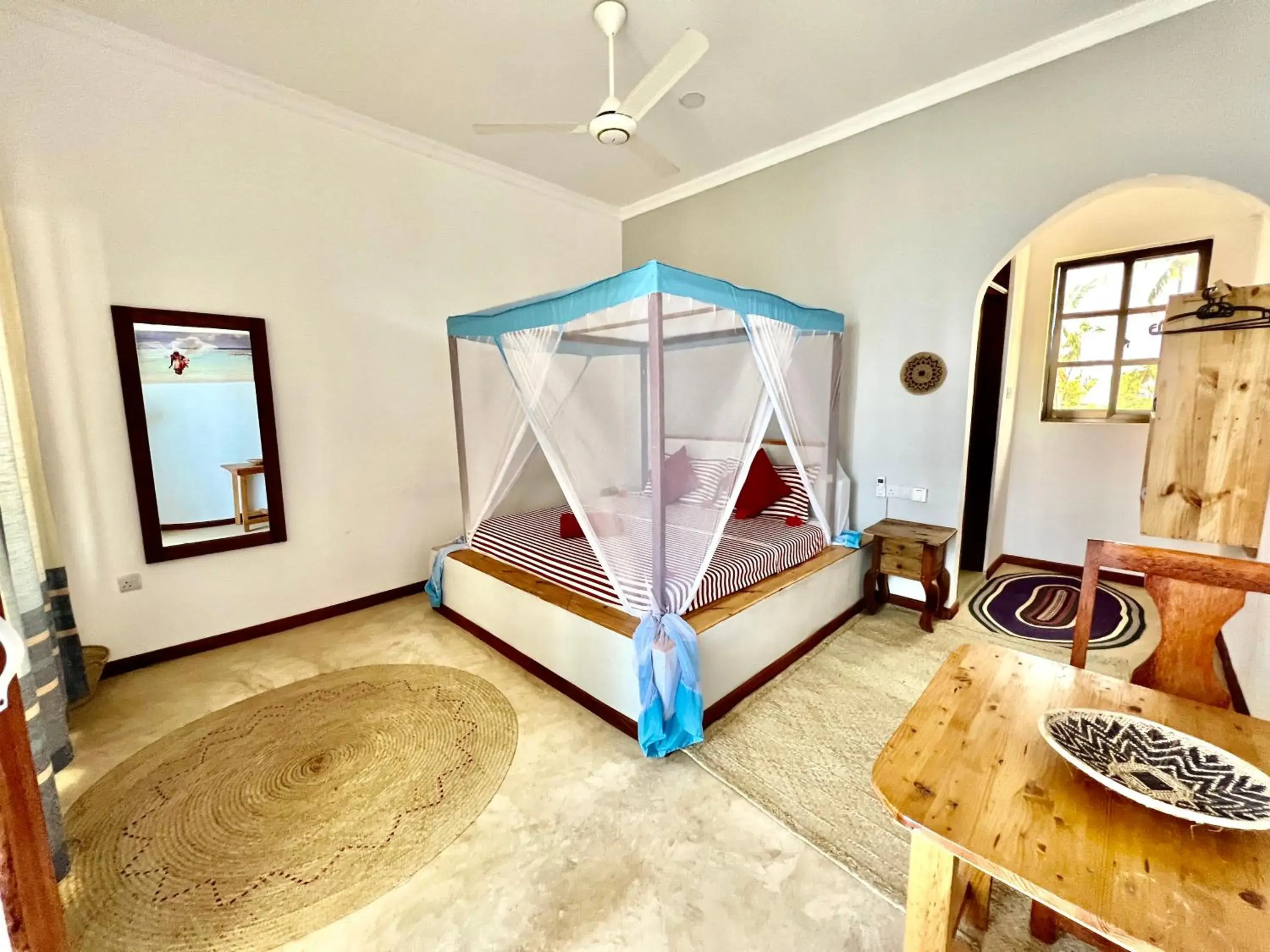 Double Room with Sea View - single occupancy in Chikachika Beach B&B Double Room with Sea View - single occupancy in Chikachika Beach B&B