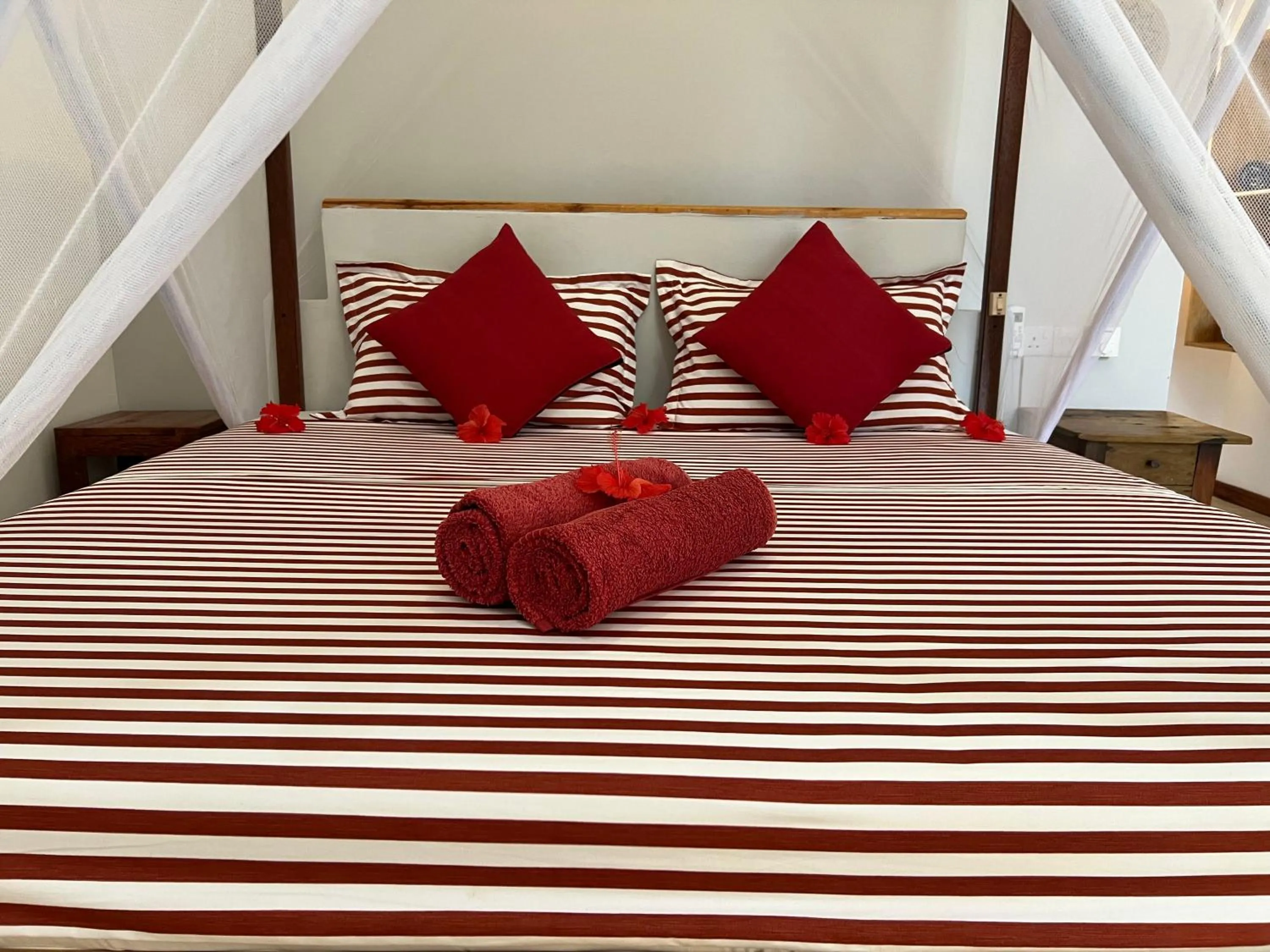 Bed in Chikachika Beach B&B