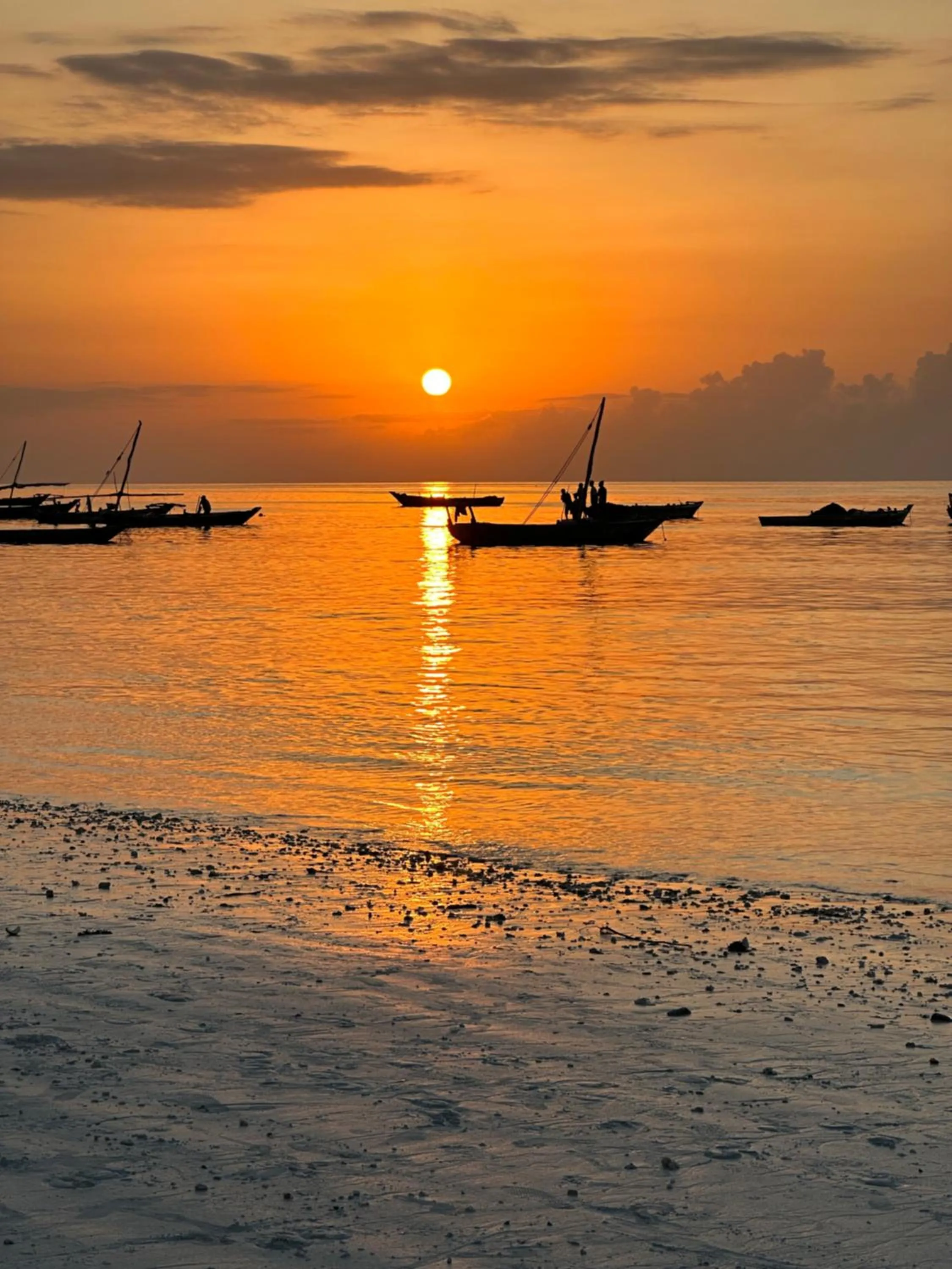 Chikachika Beach B&B