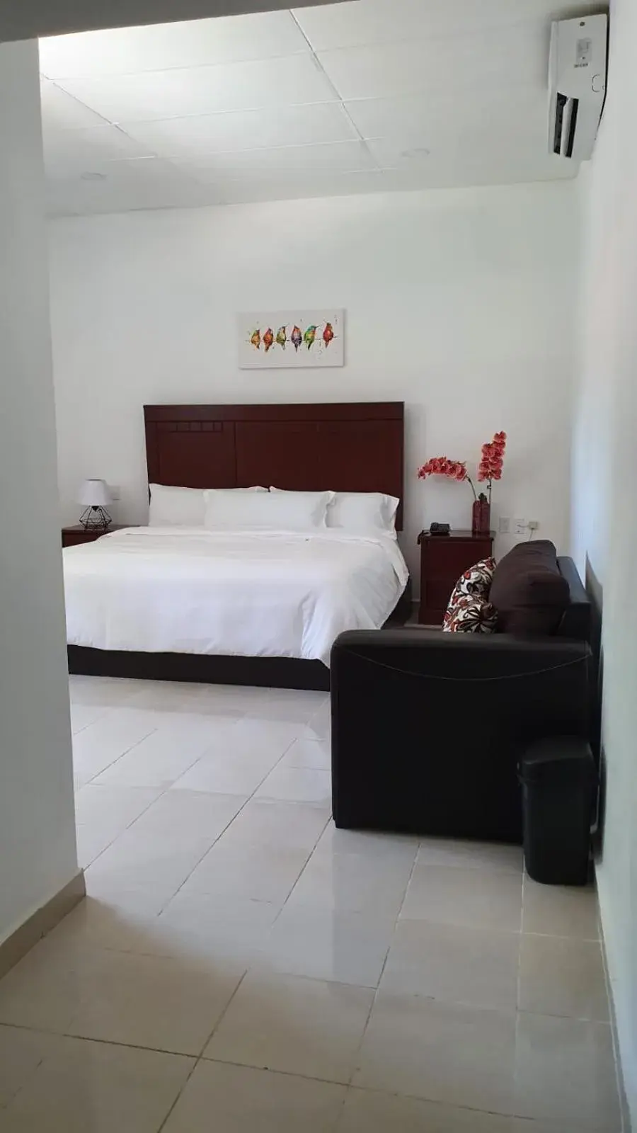 King Room with Roll-In Shower - Disability Access in Hotel boutique turquesa King Room with Roll-In Shower - Disability Access in Hotel boutique turquesa