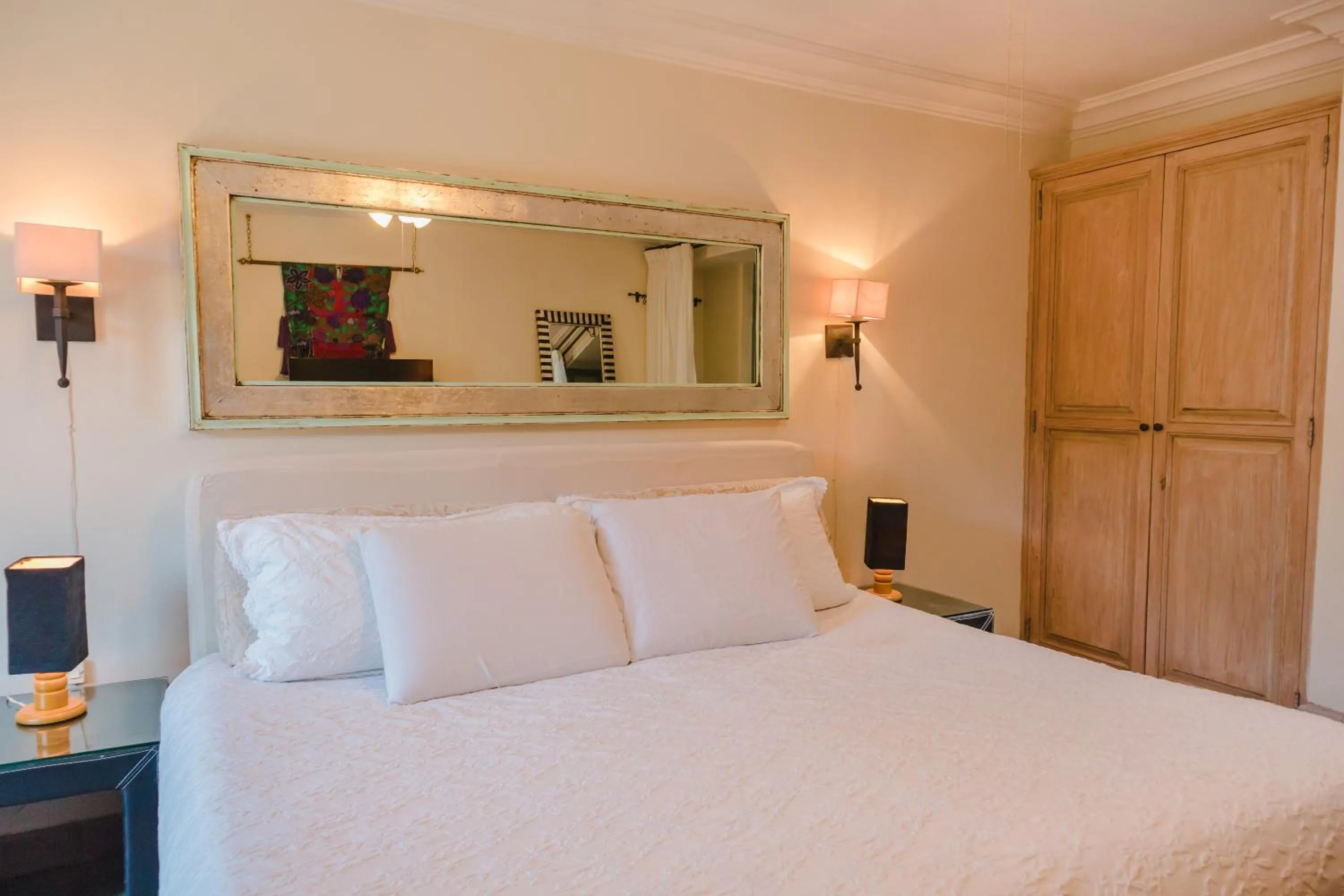 Photo of the whole room, Bed in Casa Florida