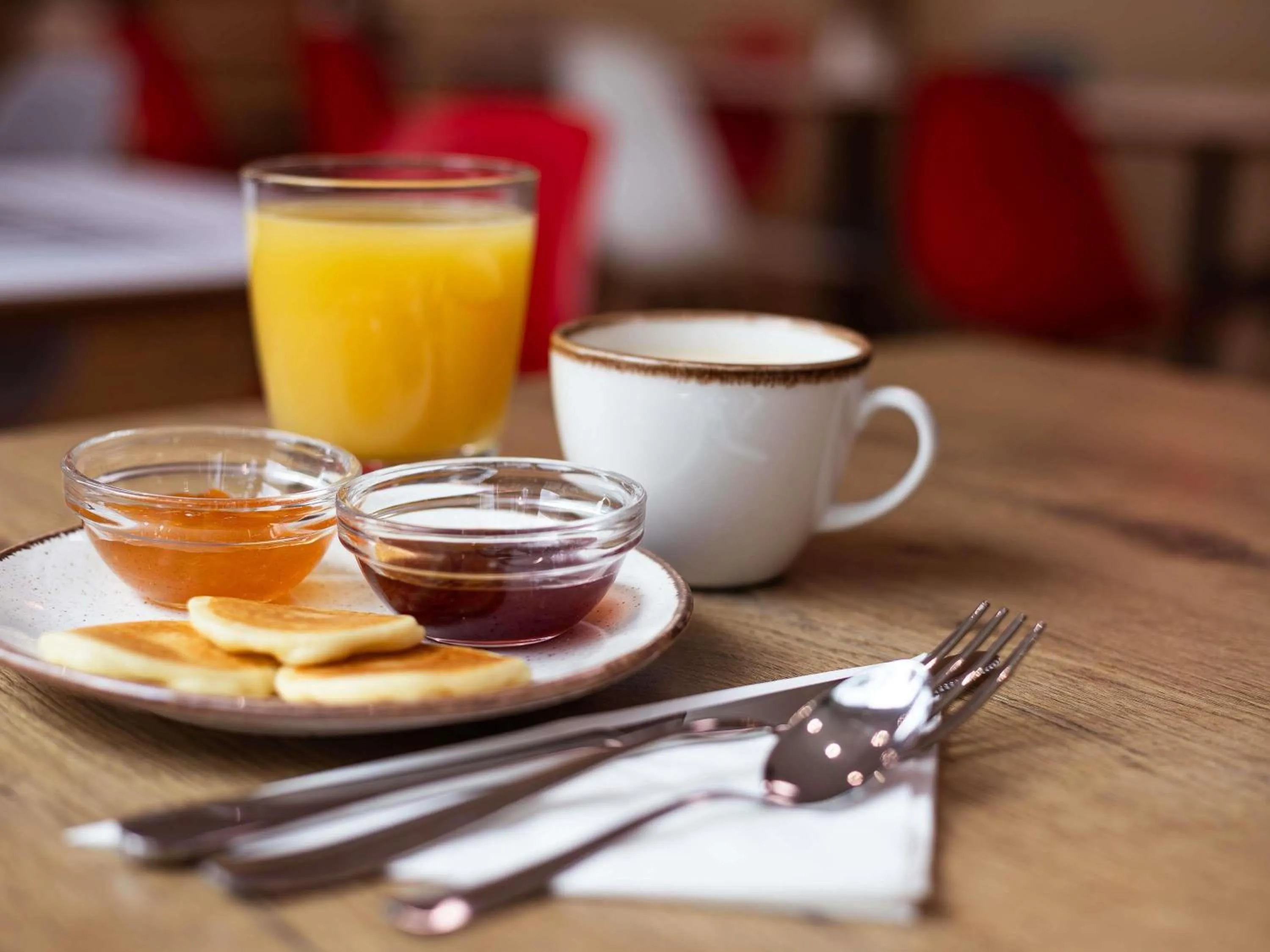 Breakfast in Ibis Győr