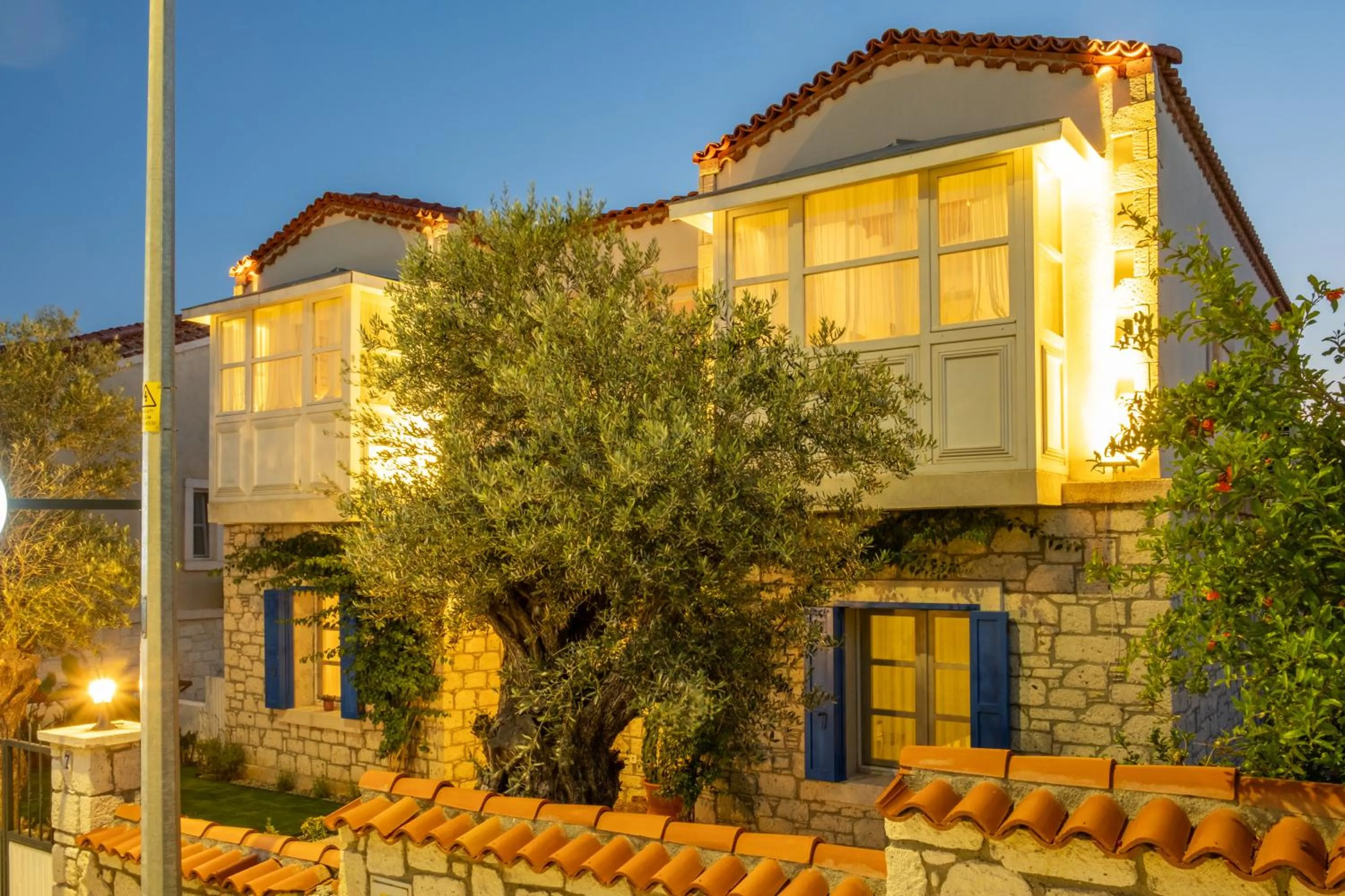 Property building in Alacati Fora Bella