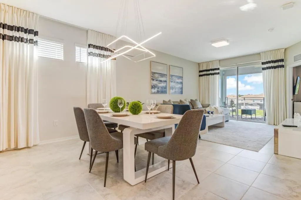 Storey Lake 3111 IHR 1059