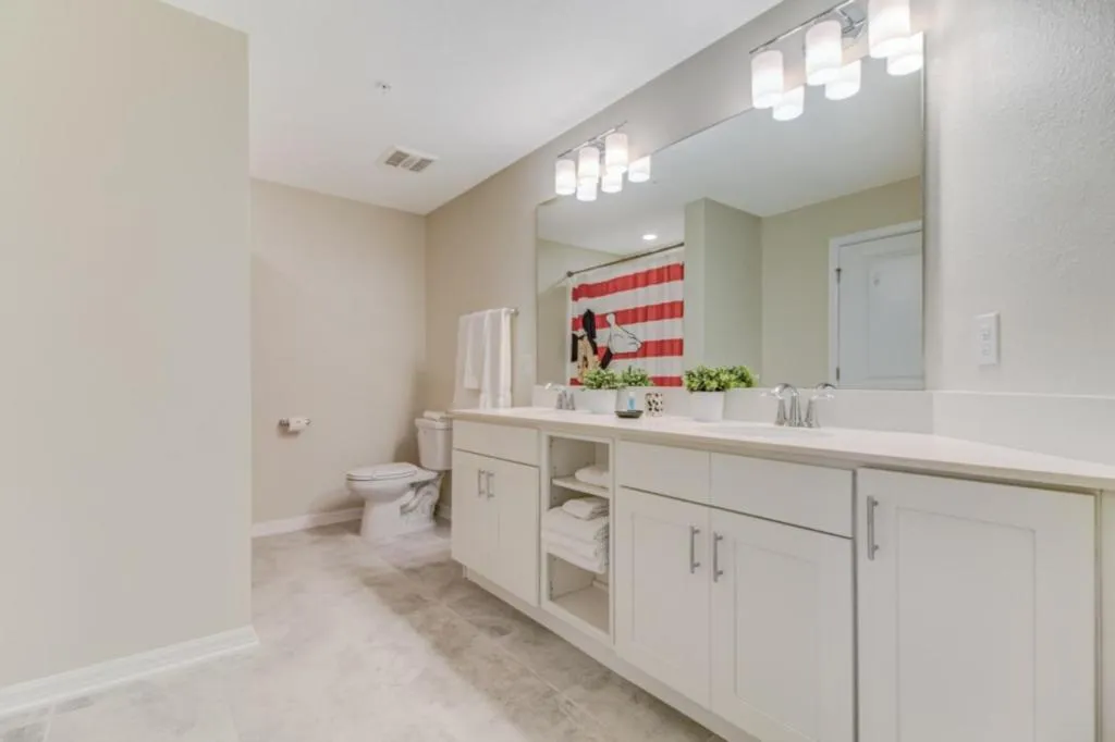 Storey Lake 3111 IHR 1059