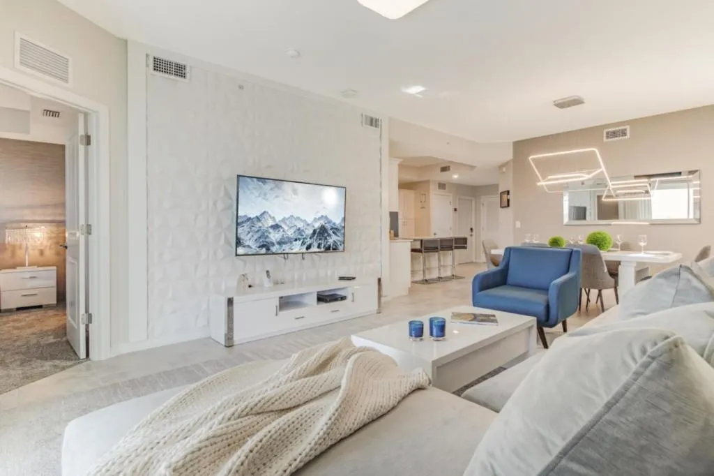 Storey Lake 3111 IHR 1059