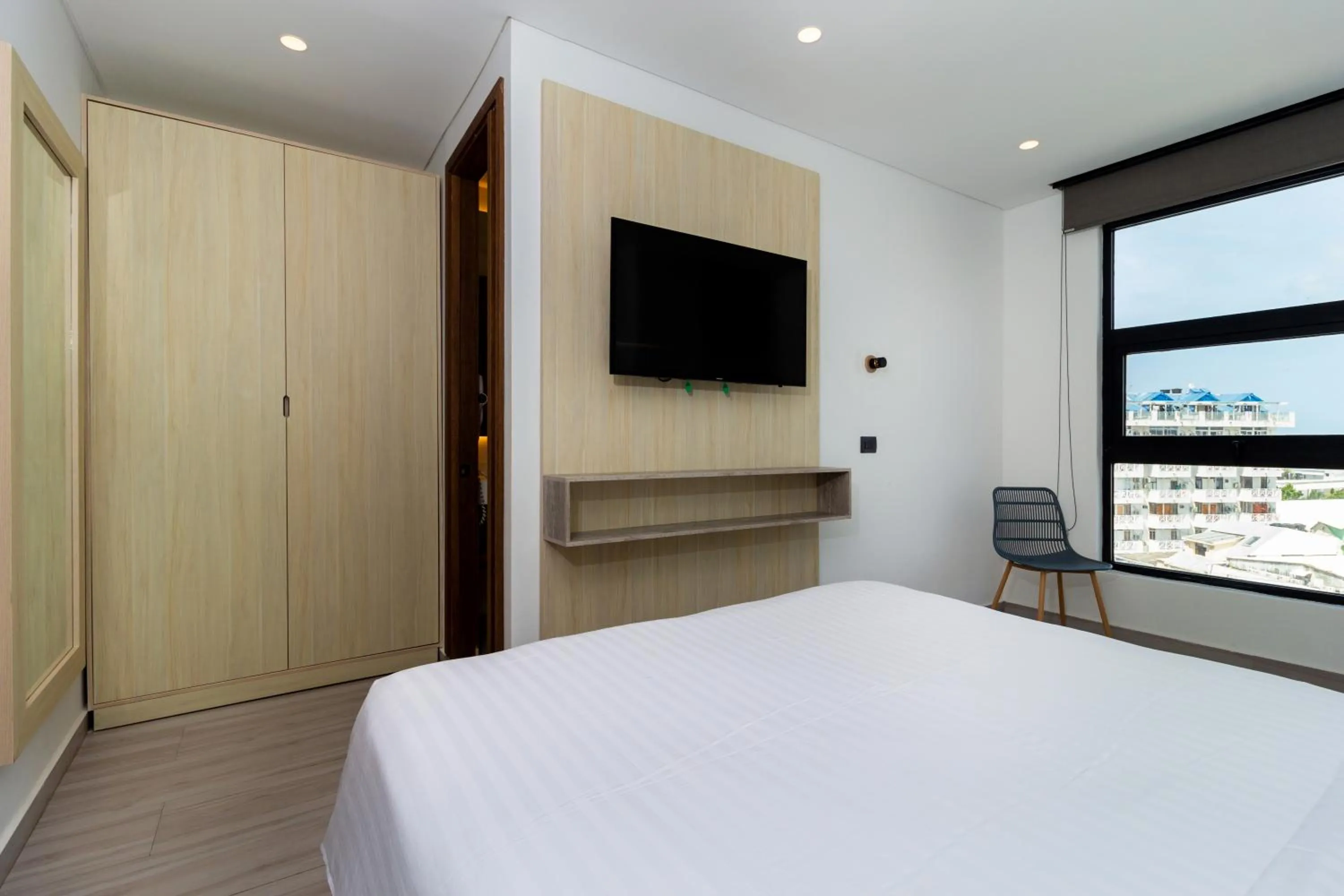Bedroom, Bed in Sea Avenue Hotel