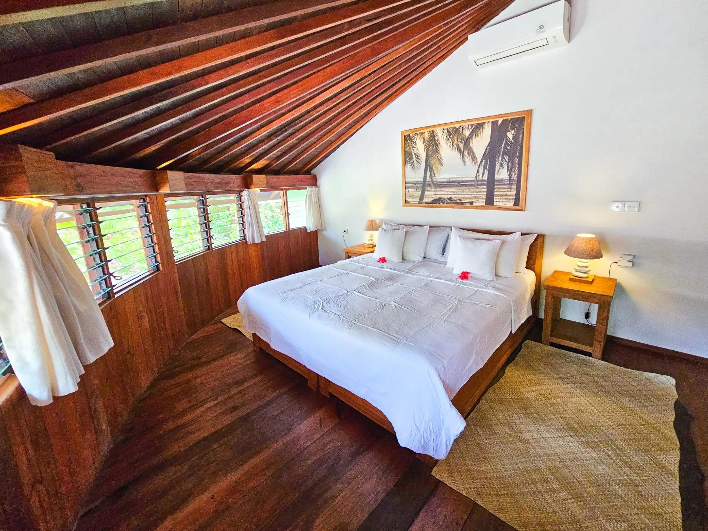 Bed in Keong Villas