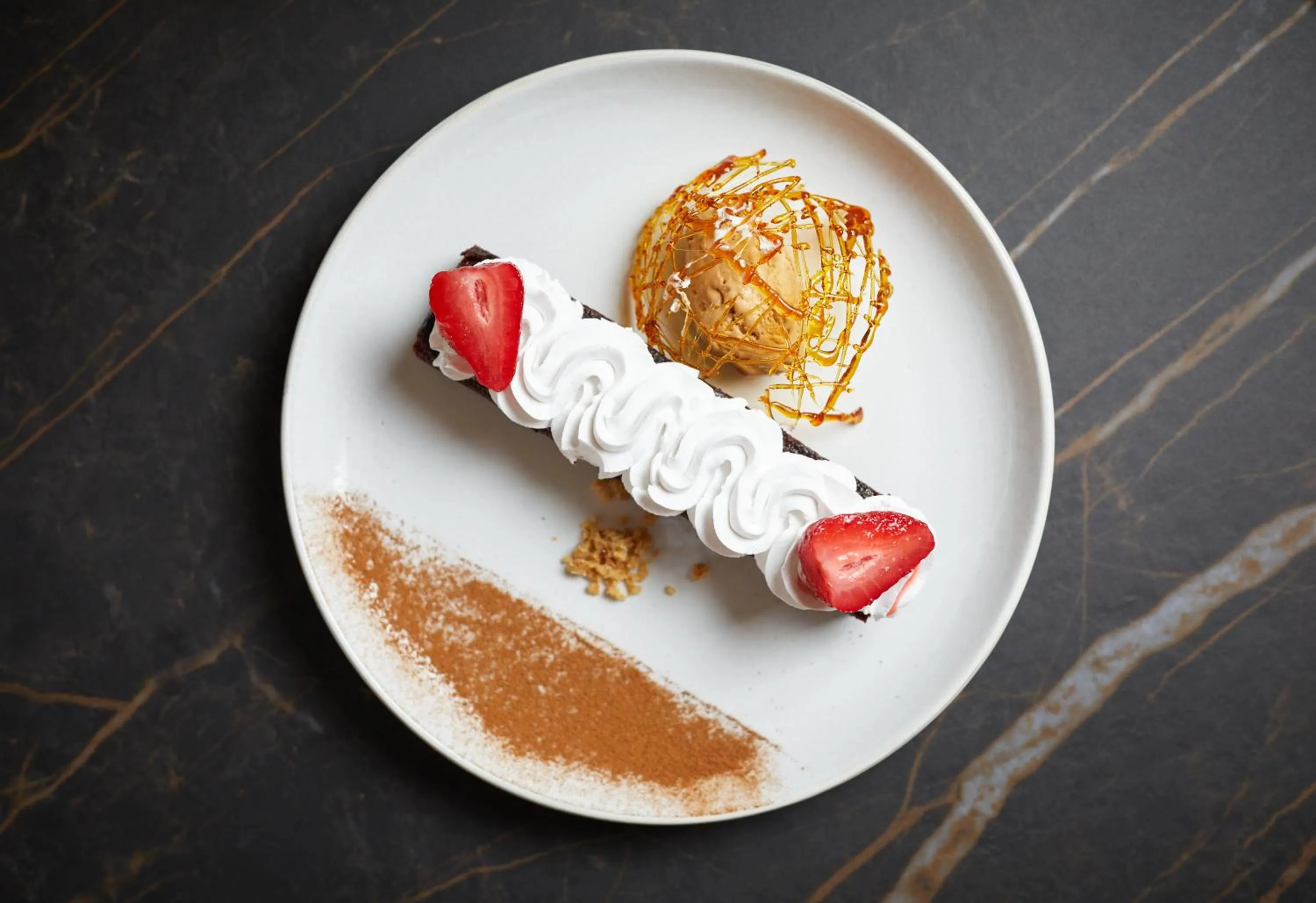 Food and drinks in D'avenue Boutique Hotel Accra