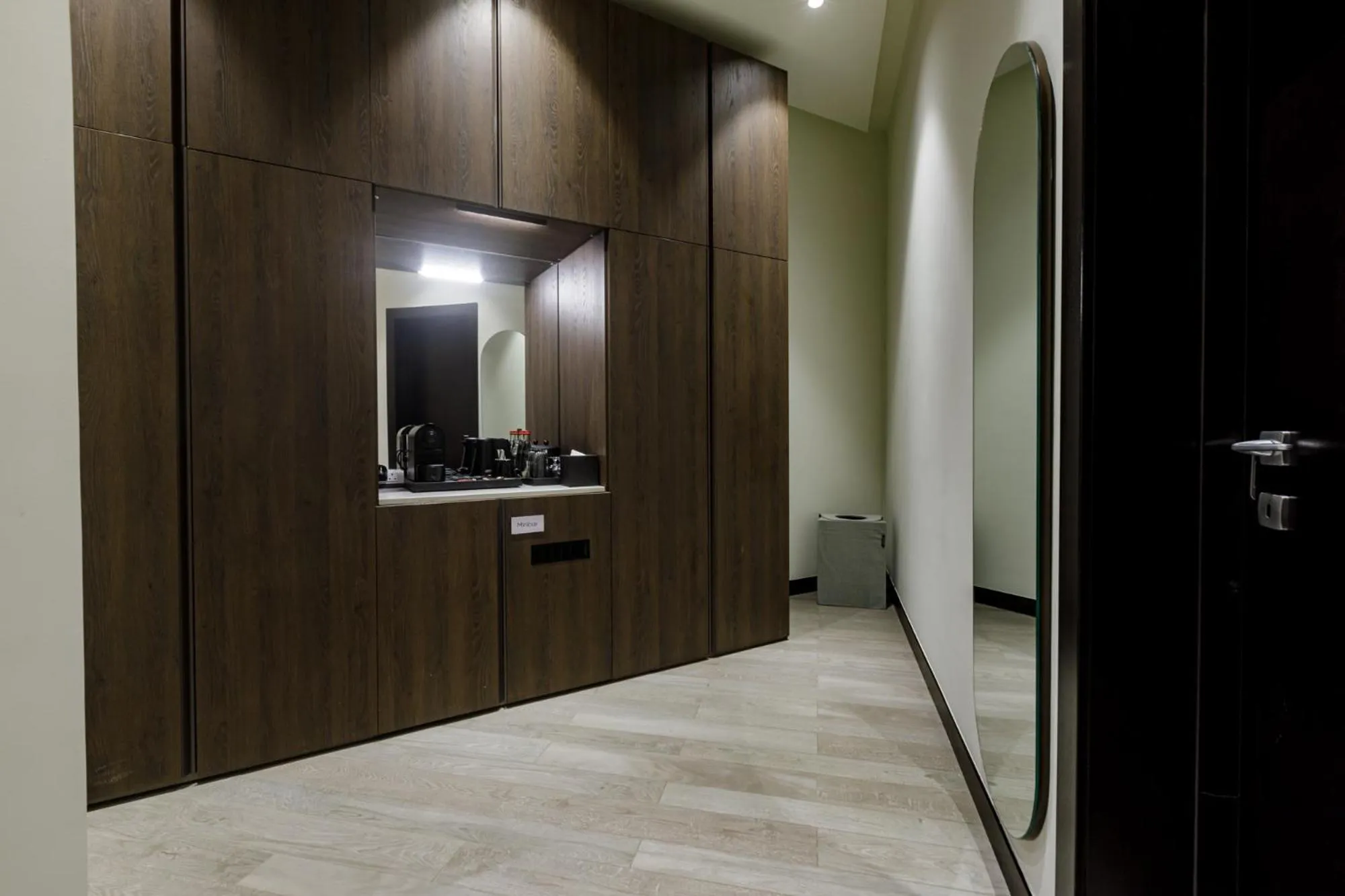 oven in D'avenue Boutique Hotel Accra