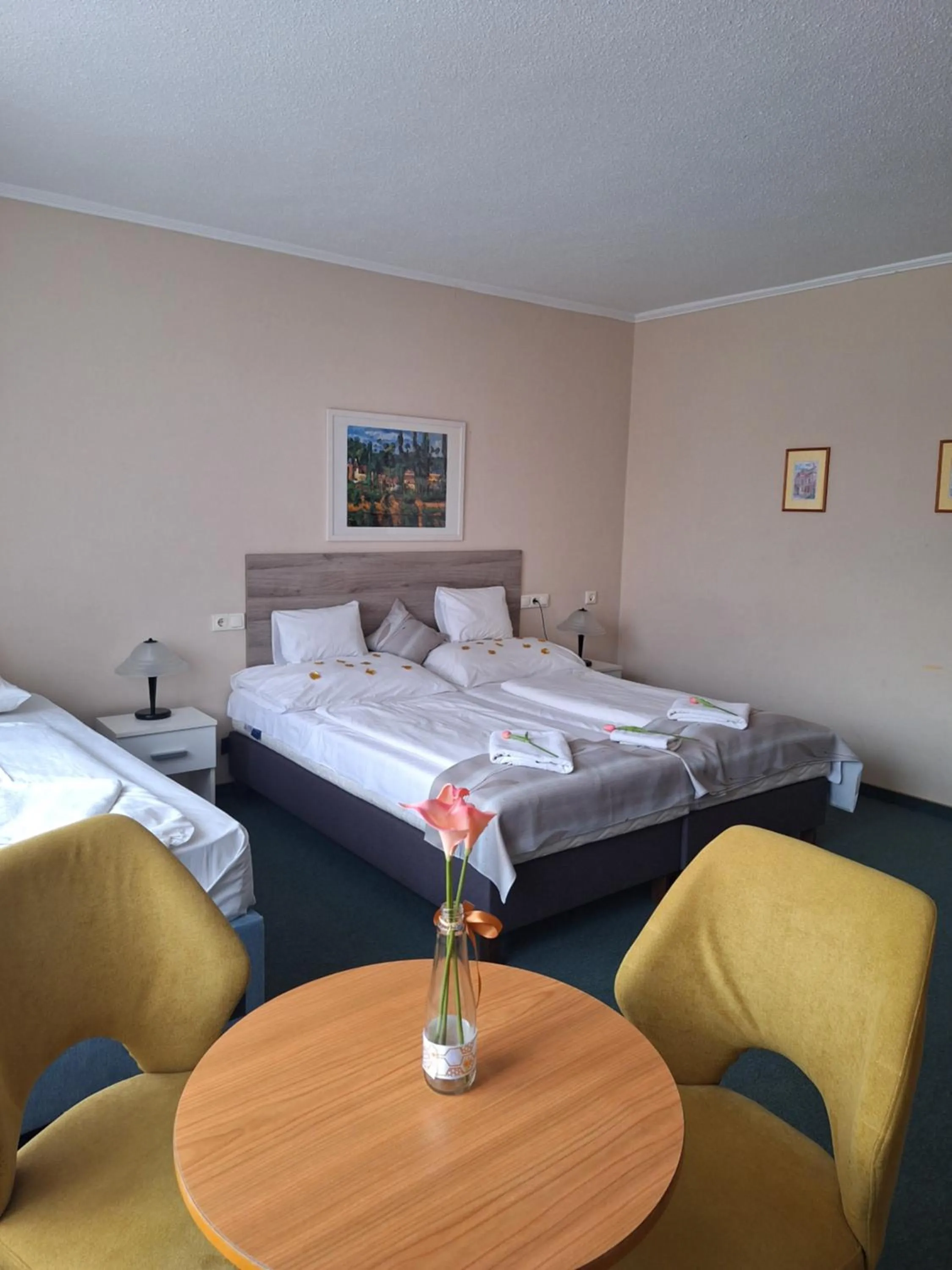 Bedroom, Bed in Hotel Unicornis