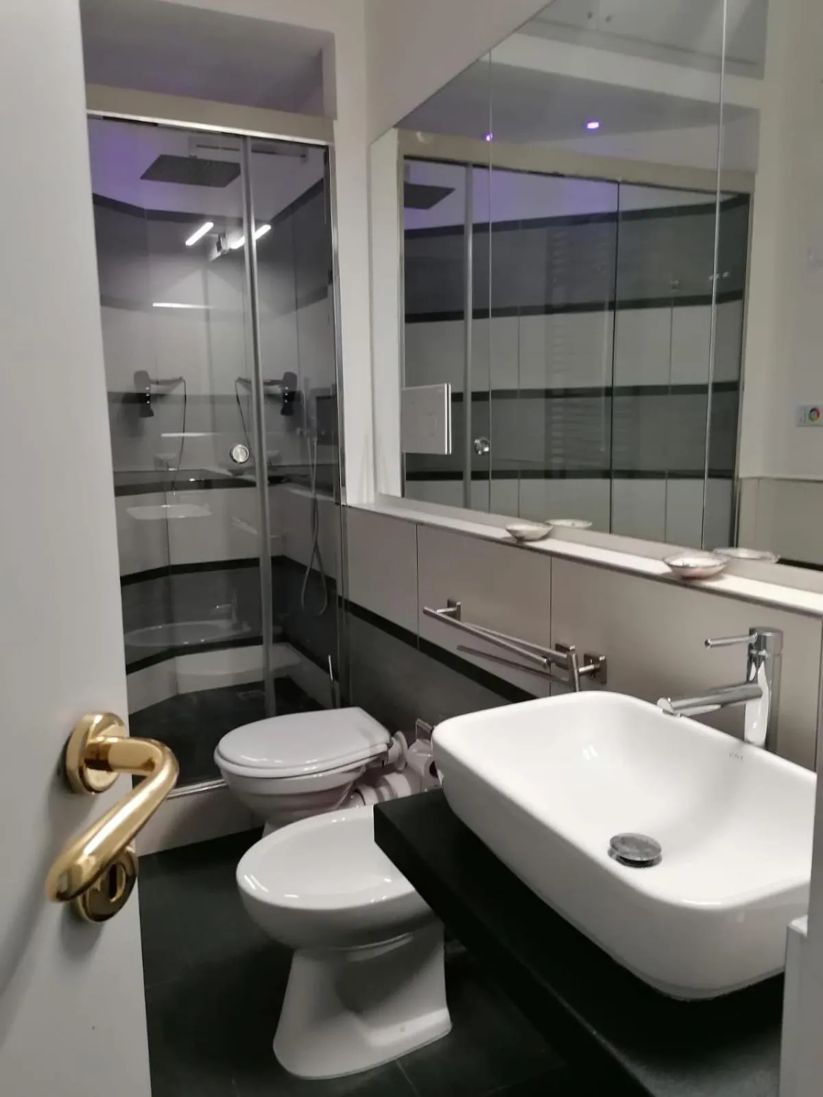 Bathroom in La Dimora del Massimo