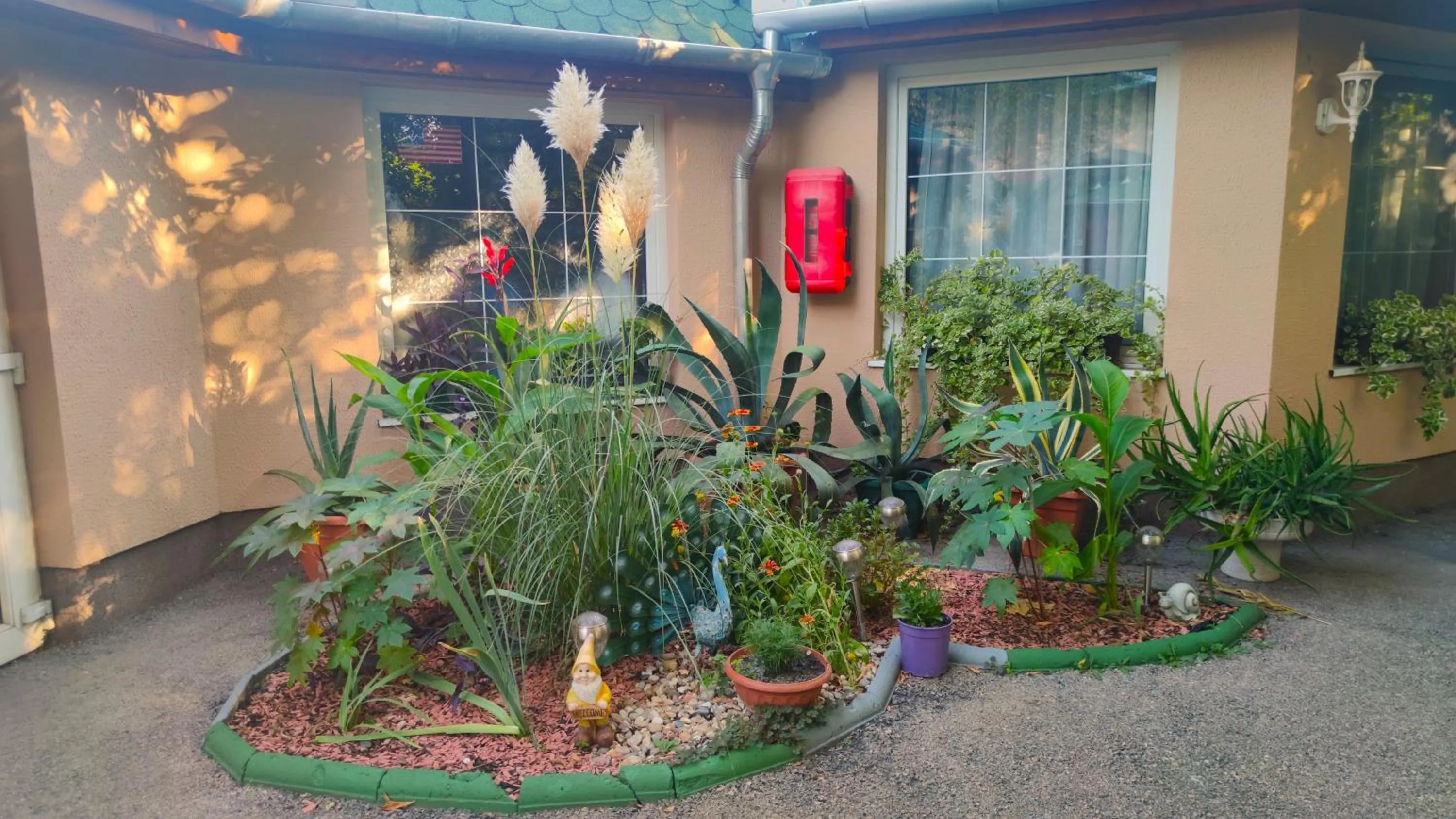 Property building in Hotel Oswaldo