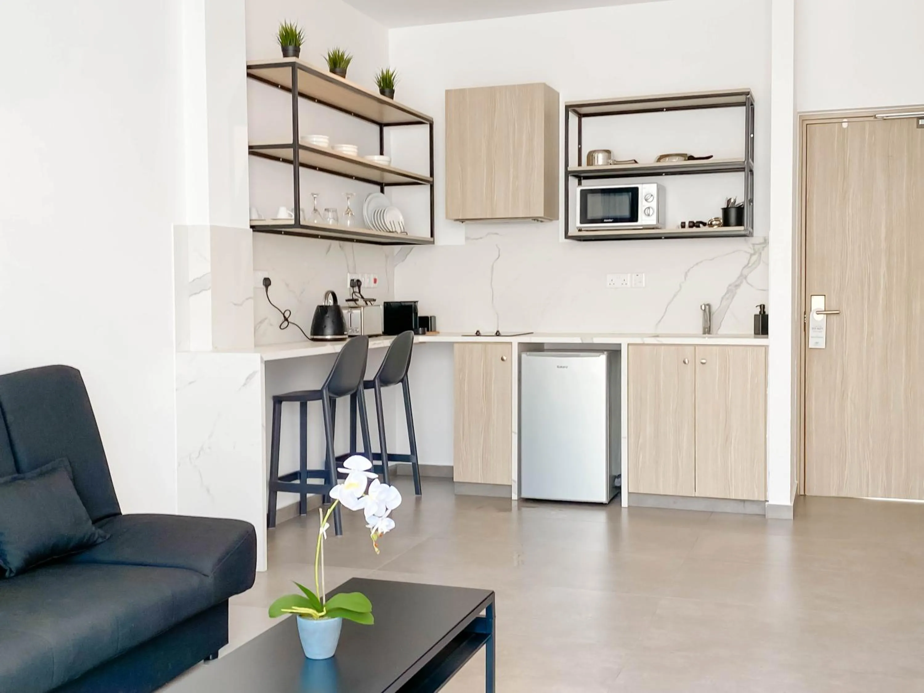 Coffee/tea facilities in Caramela Luxury Apts