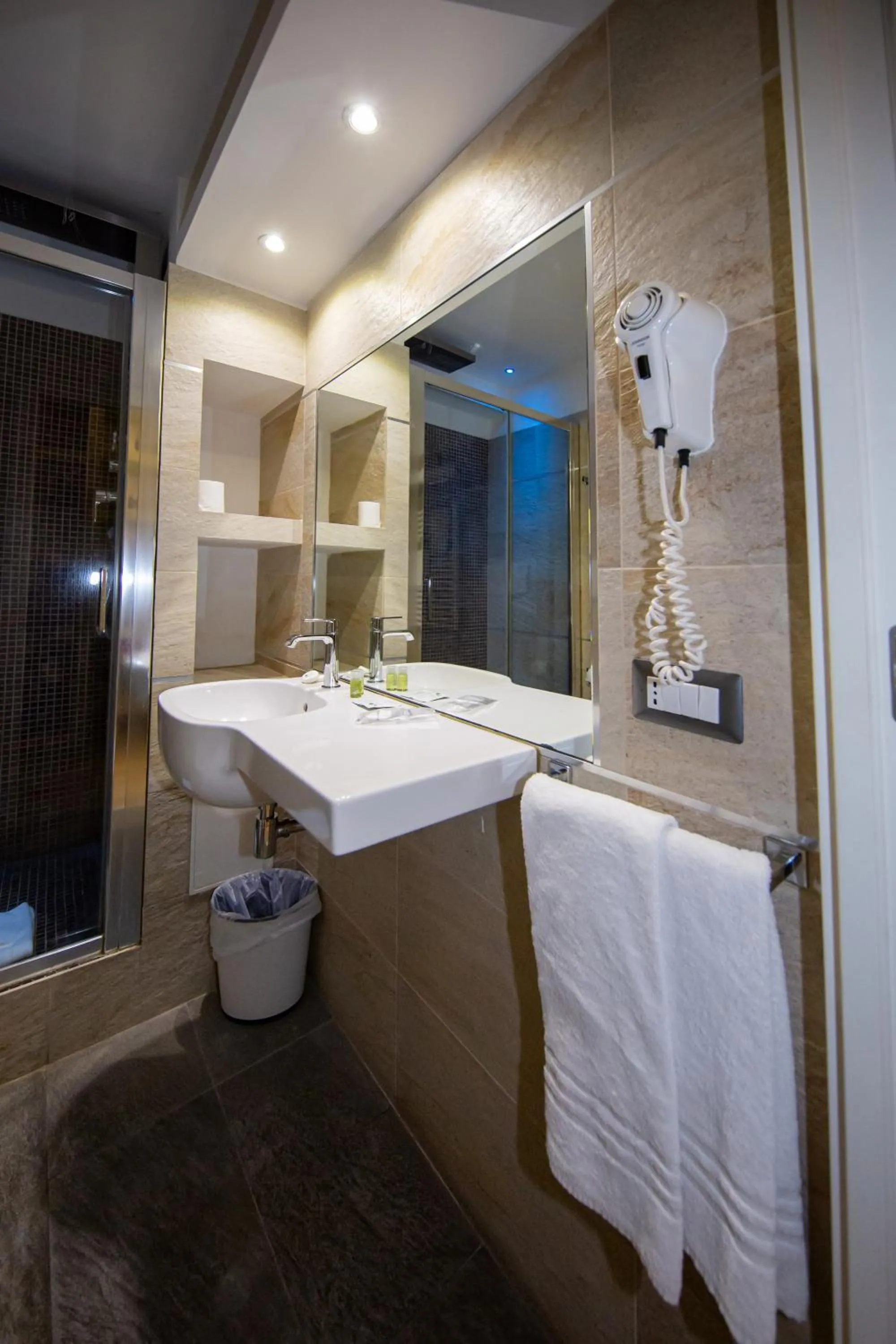 Toilet in Corso Suite 107 Rooms Wellness & Spa
