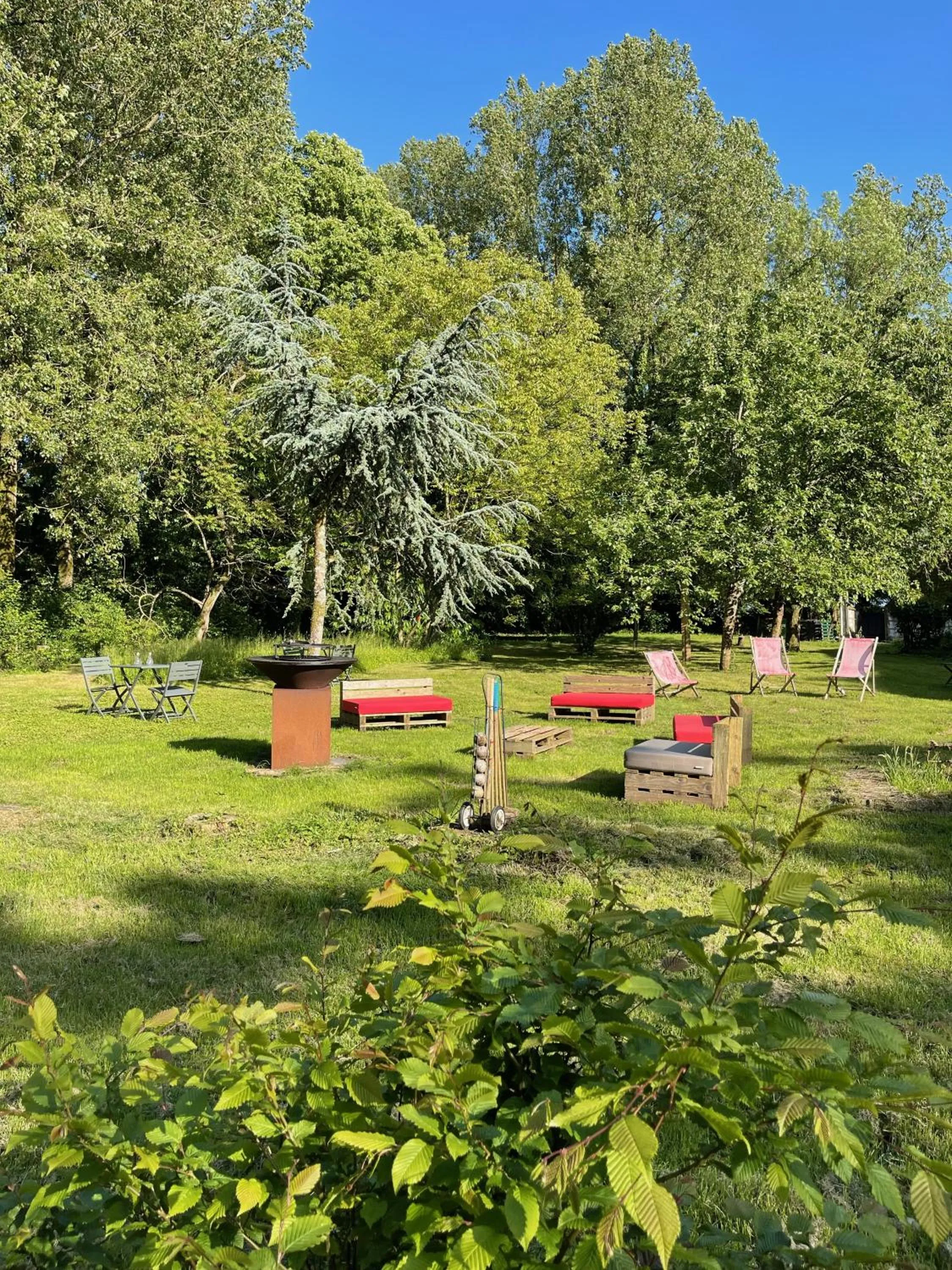 Spring in Domaine de Fresnoy