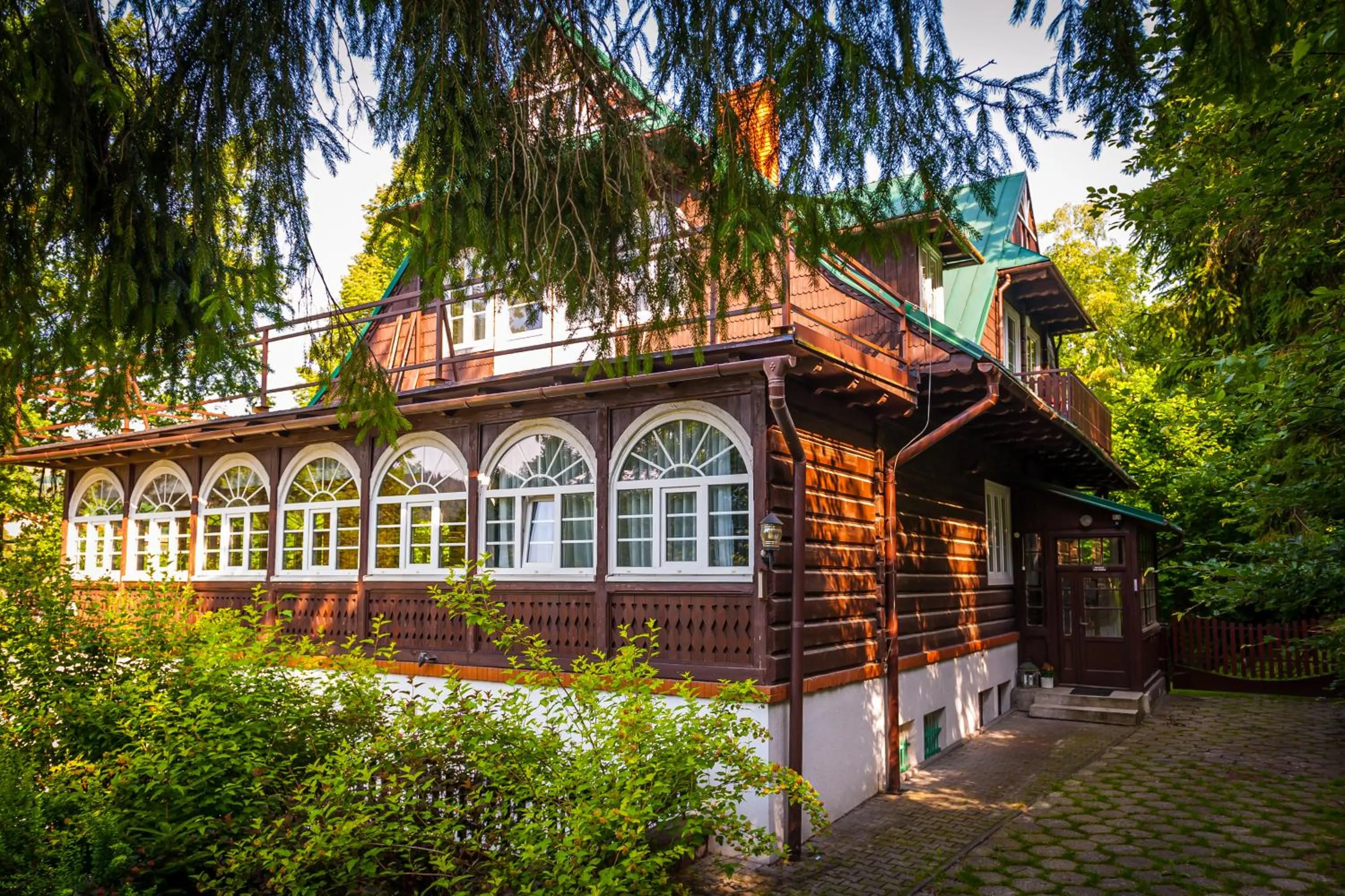Facade/entrance in Willa JODŁA Wisła