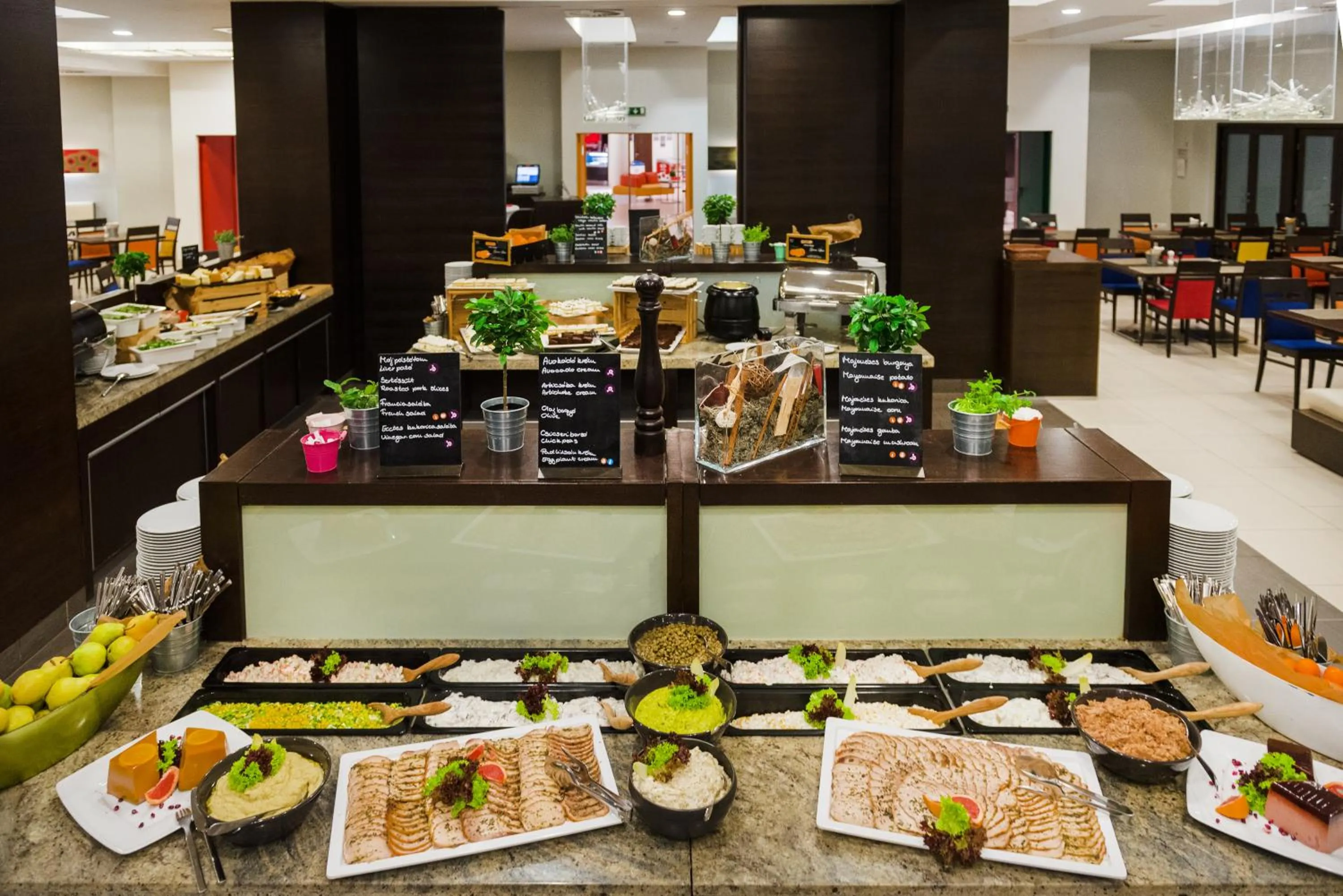 Restaurant/places to eat in Park Inn by Radisson Sarvar Resort & Spa - All Inclusive