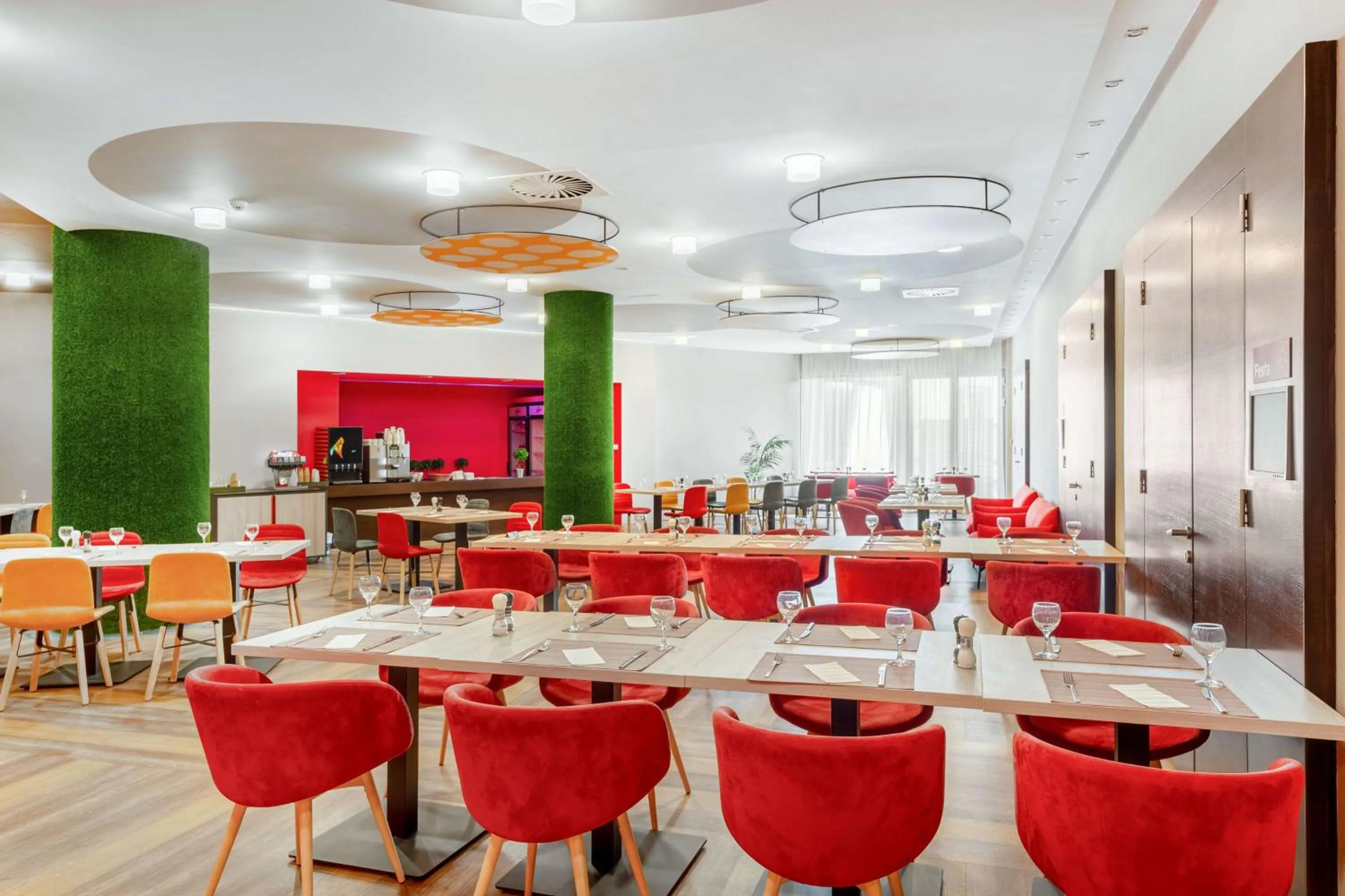 Restaurant/places to eat in Park Inn by Radisson Sarvar Resort & Spa - All Inclusive