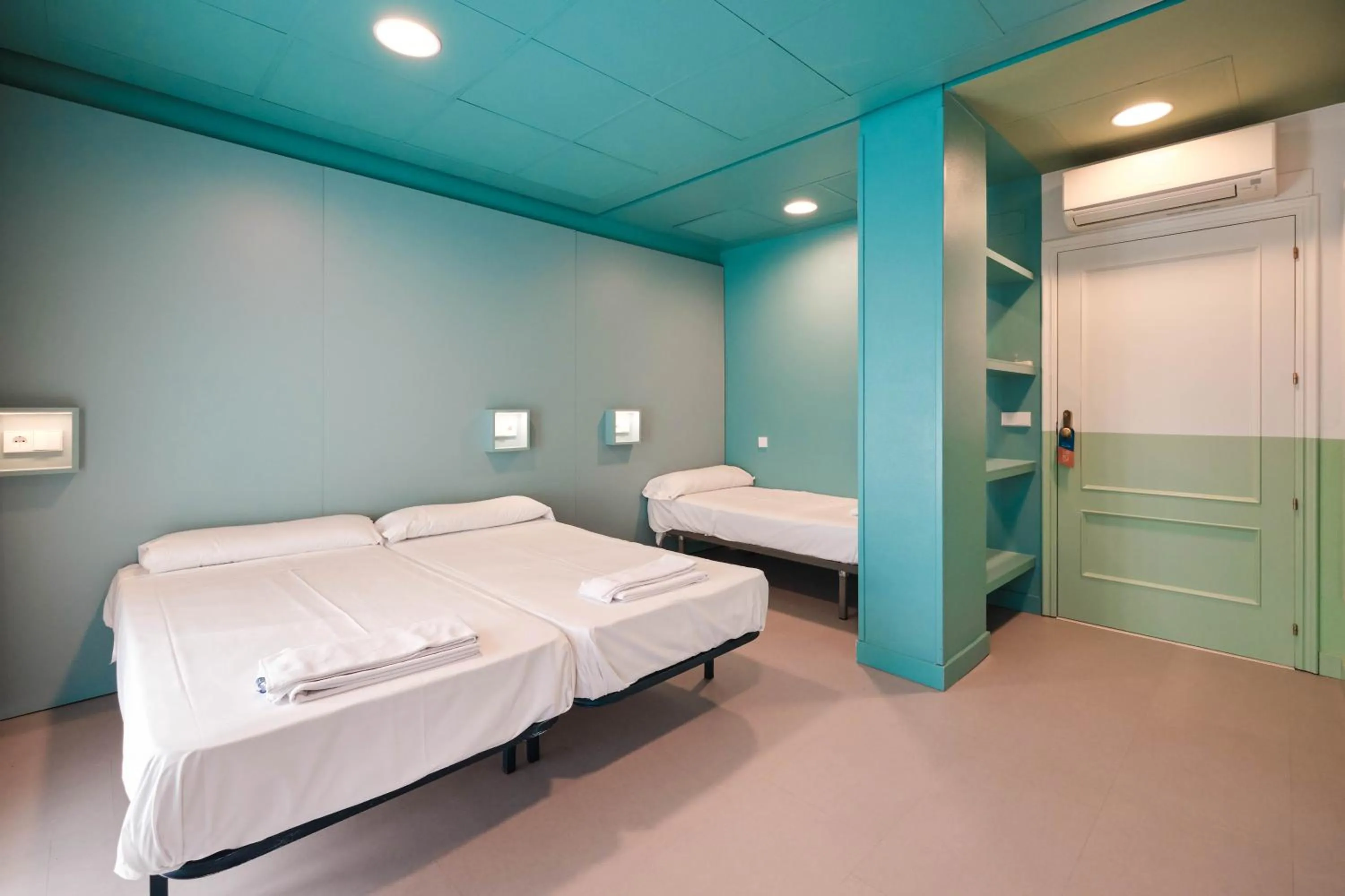 Bed in Loop INN Hostel Santiago de Compostela