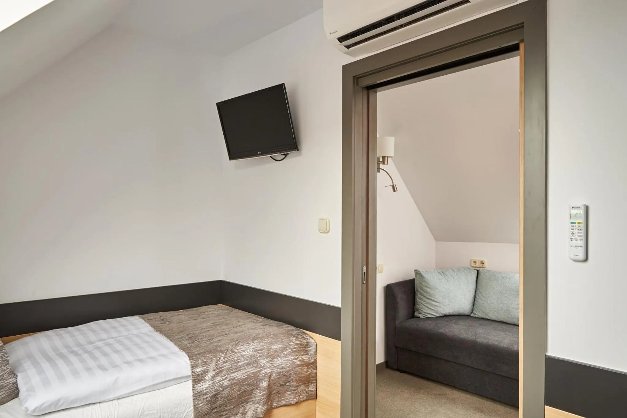 Bed in Gold House Pension