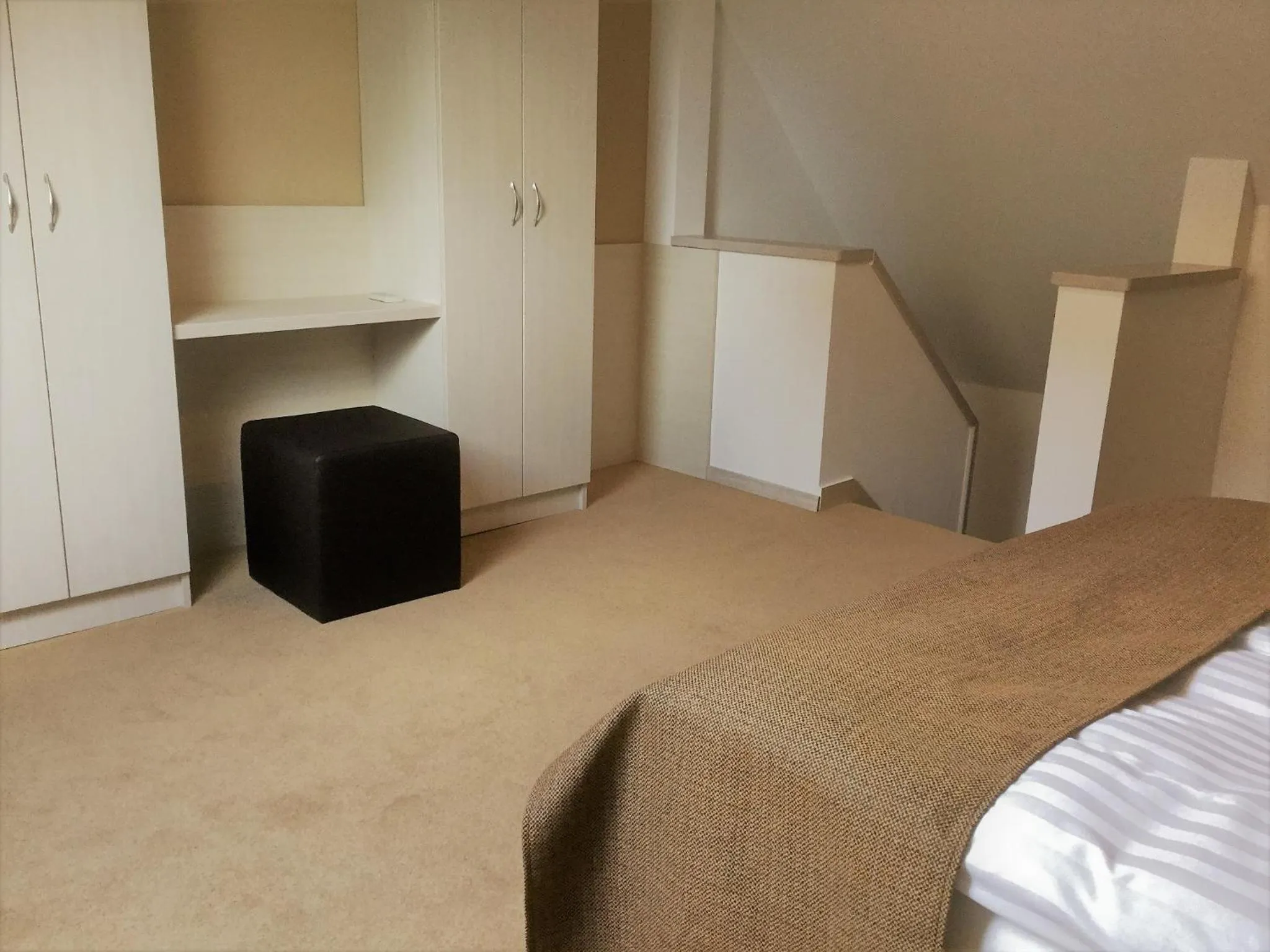 Bedroom, Bed in Hotel Astoria