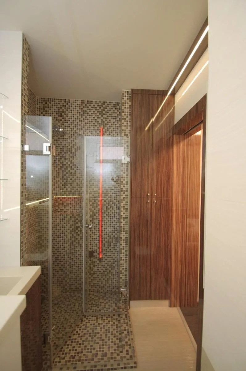 Shower in Hotel Vadászkürt Superior