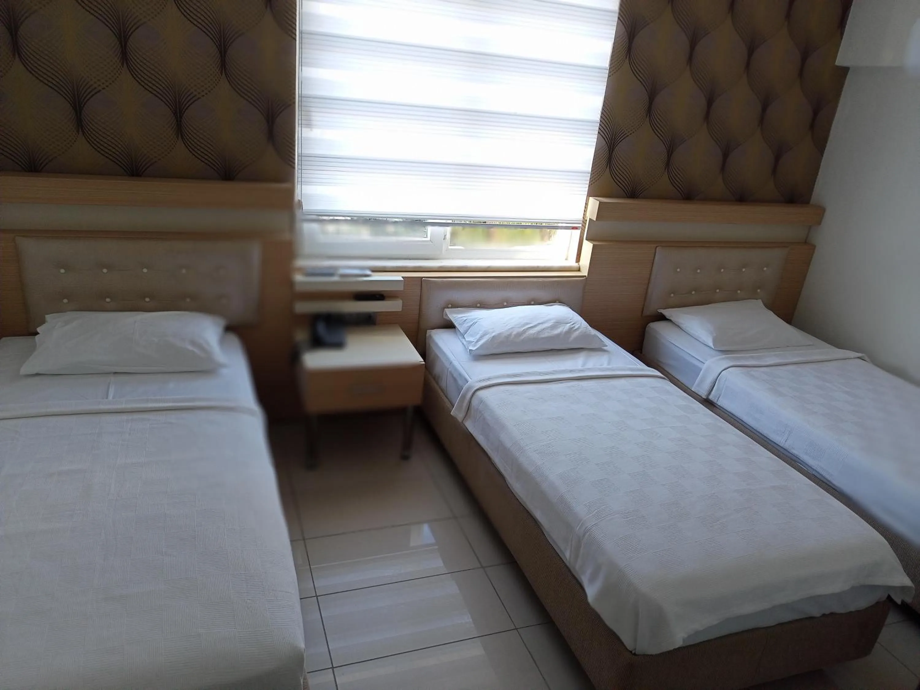 Photo of the whole room, Bed in ANTALYA Konyaaltı Gündüz Otel