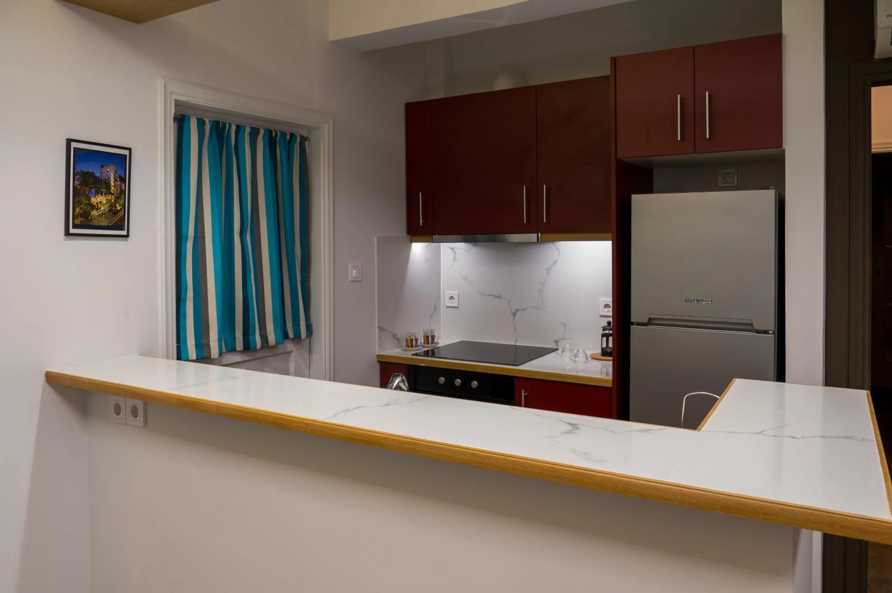 Kitchen or kitchenette in CHROMA Lodge Rafina