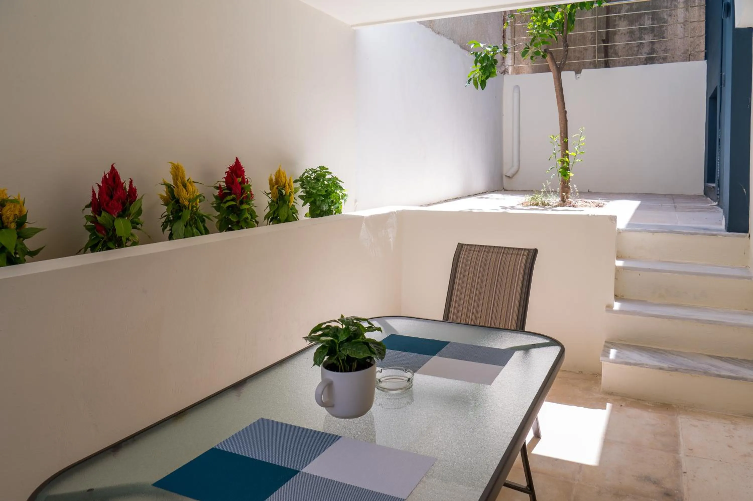 Balcony/Terrace in CHROMA Lodge Rafina