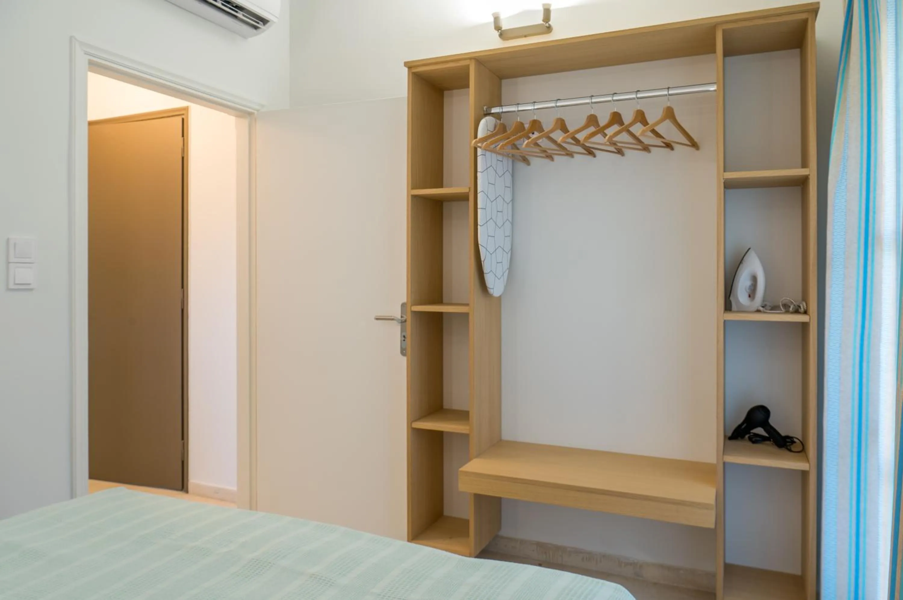 Bedroom, Bed in CHROMA Lodge Rafina