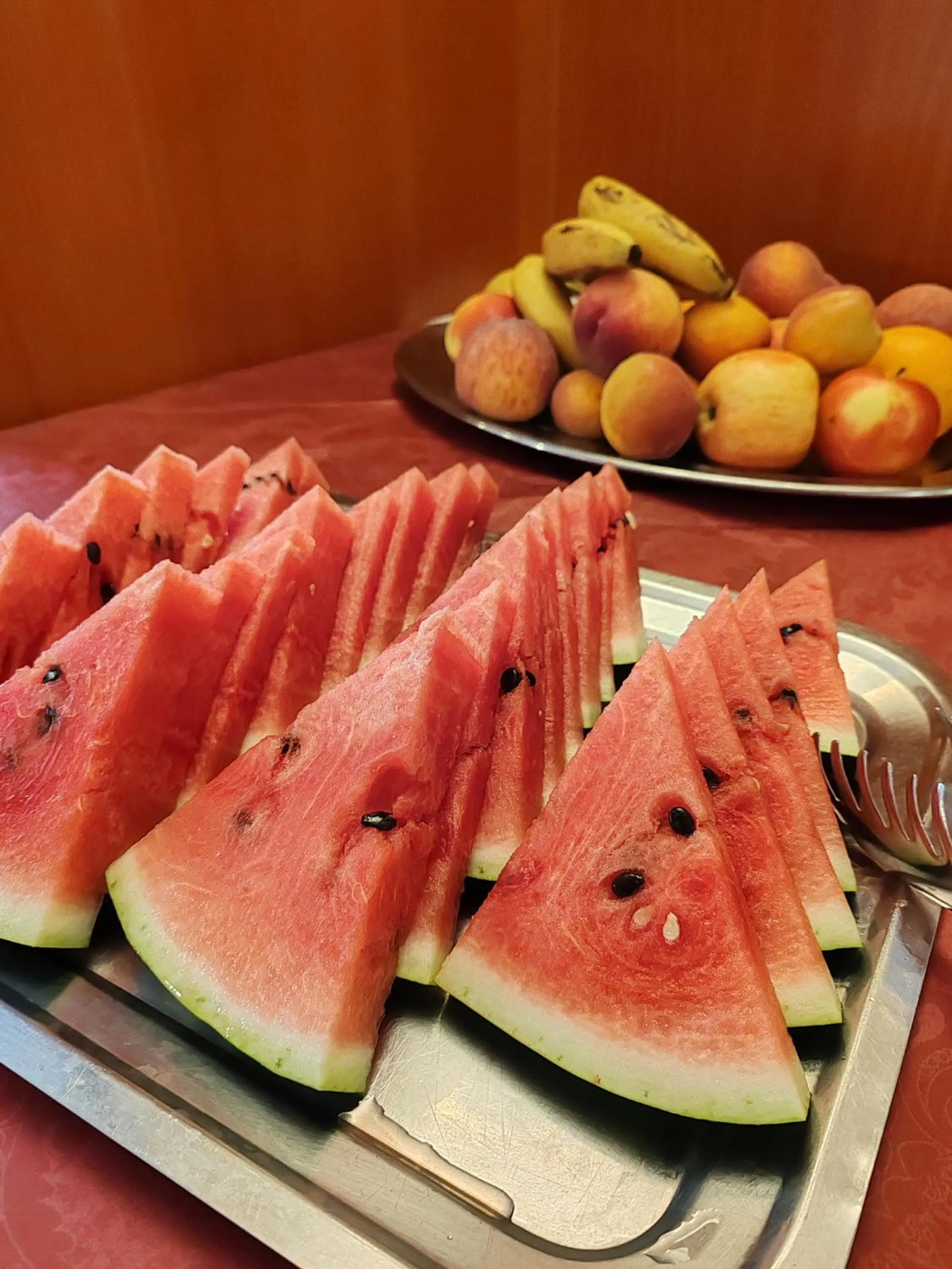 Food and drinks in Főnix Hotel