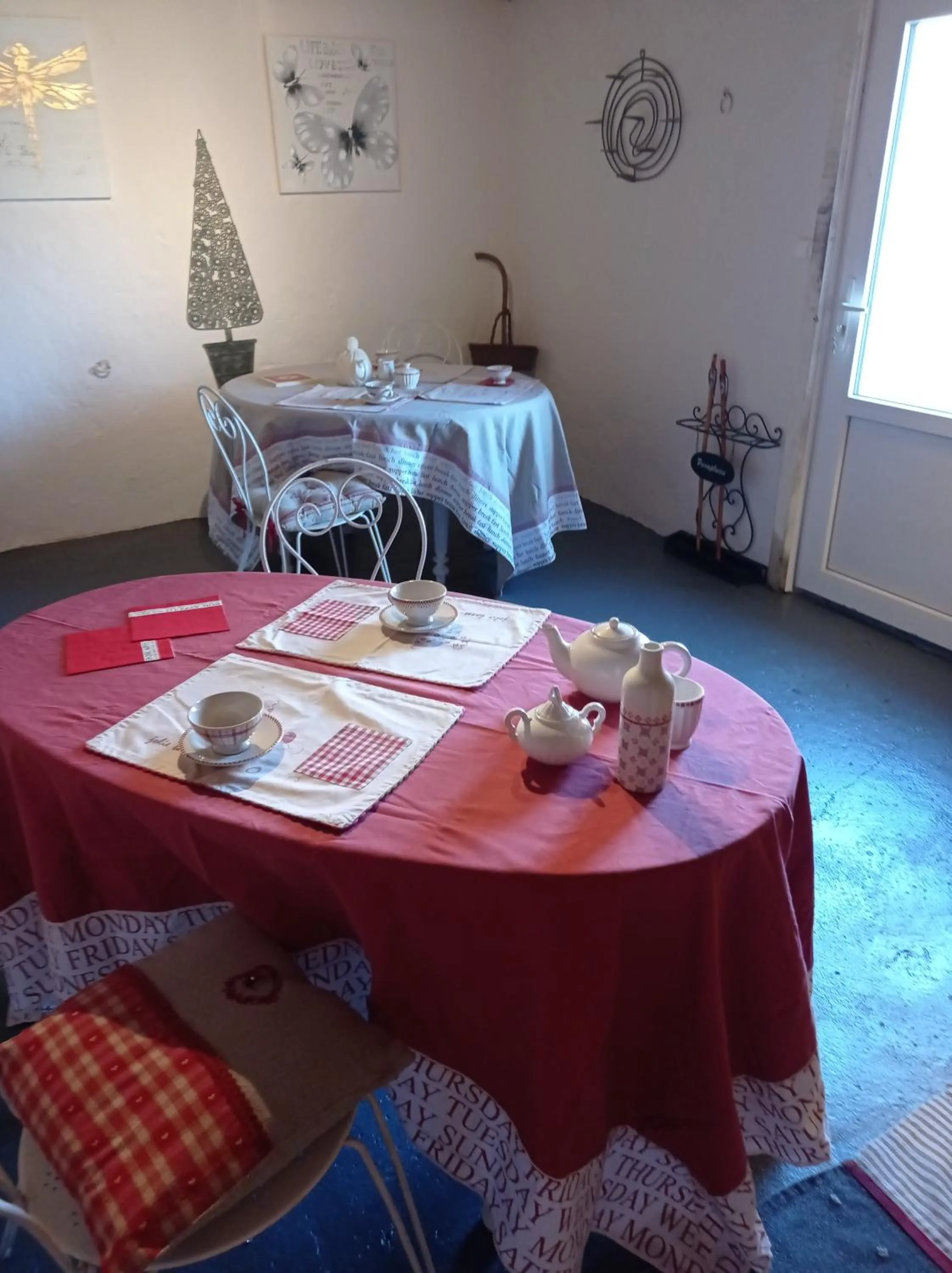 Breakfast in les chambres du pont des chèvres