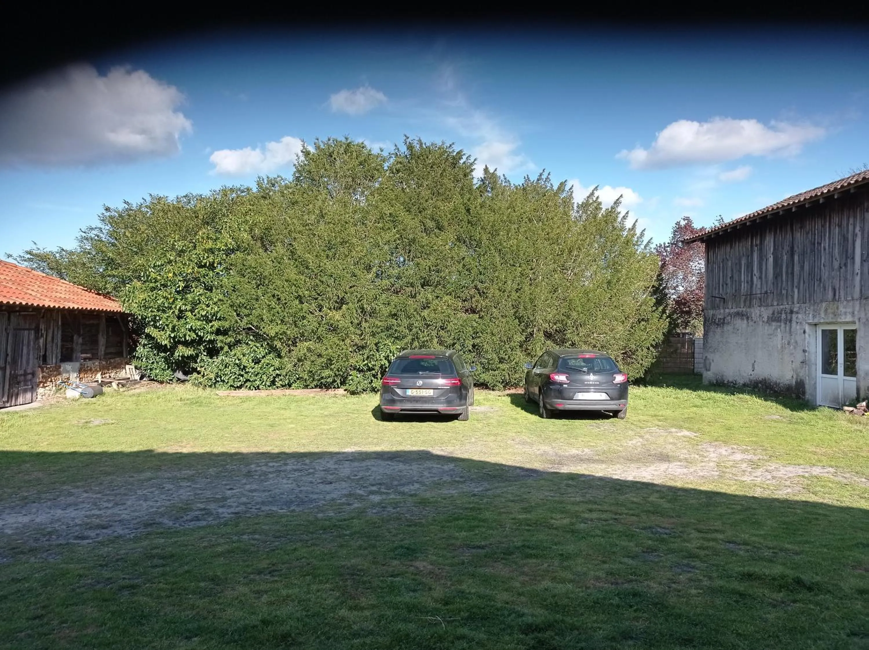 Parking in les chambres du pont des chèvres