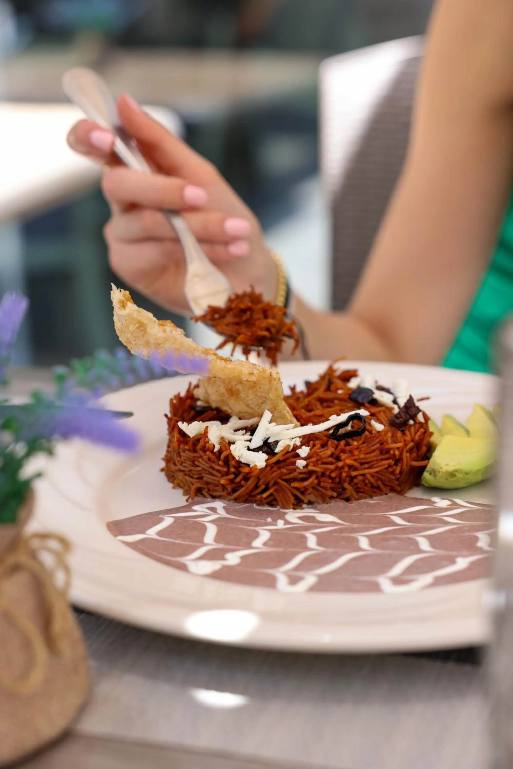 Restaurant/places to eat in Hotel Marbella