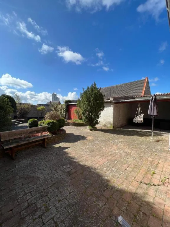 Inner courtyard view in Byens Bed and Bath
