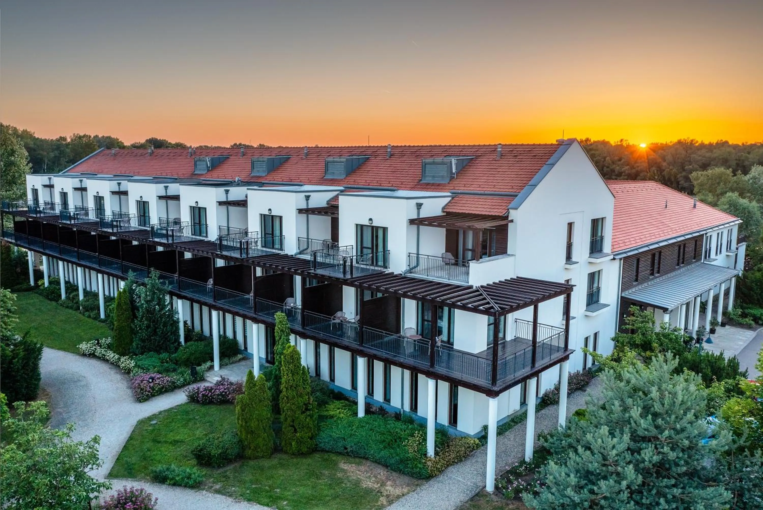 Property building in Tisza Balneum Hotel