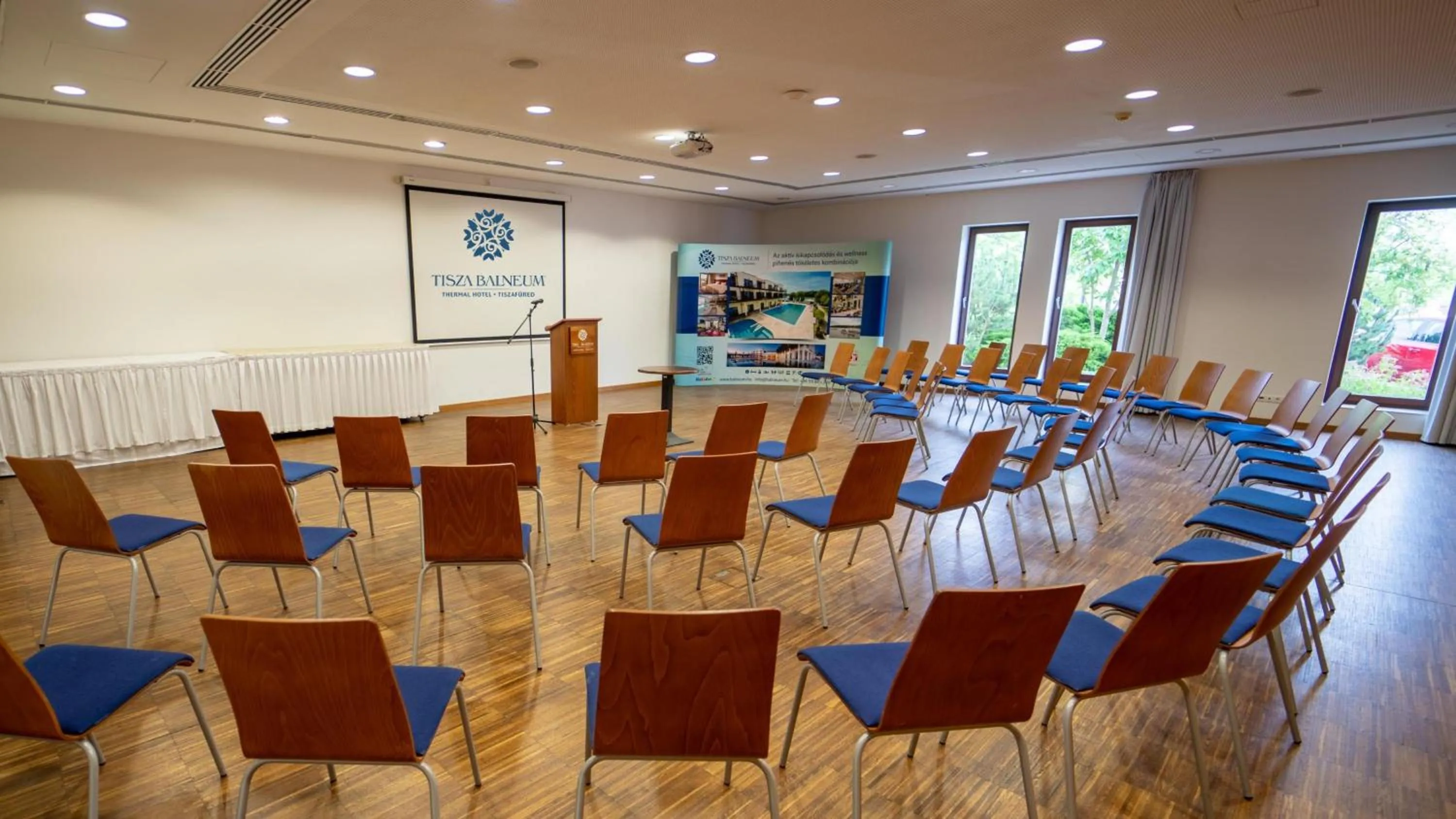 Meeting/conference room in Tisza Balneum Hotel