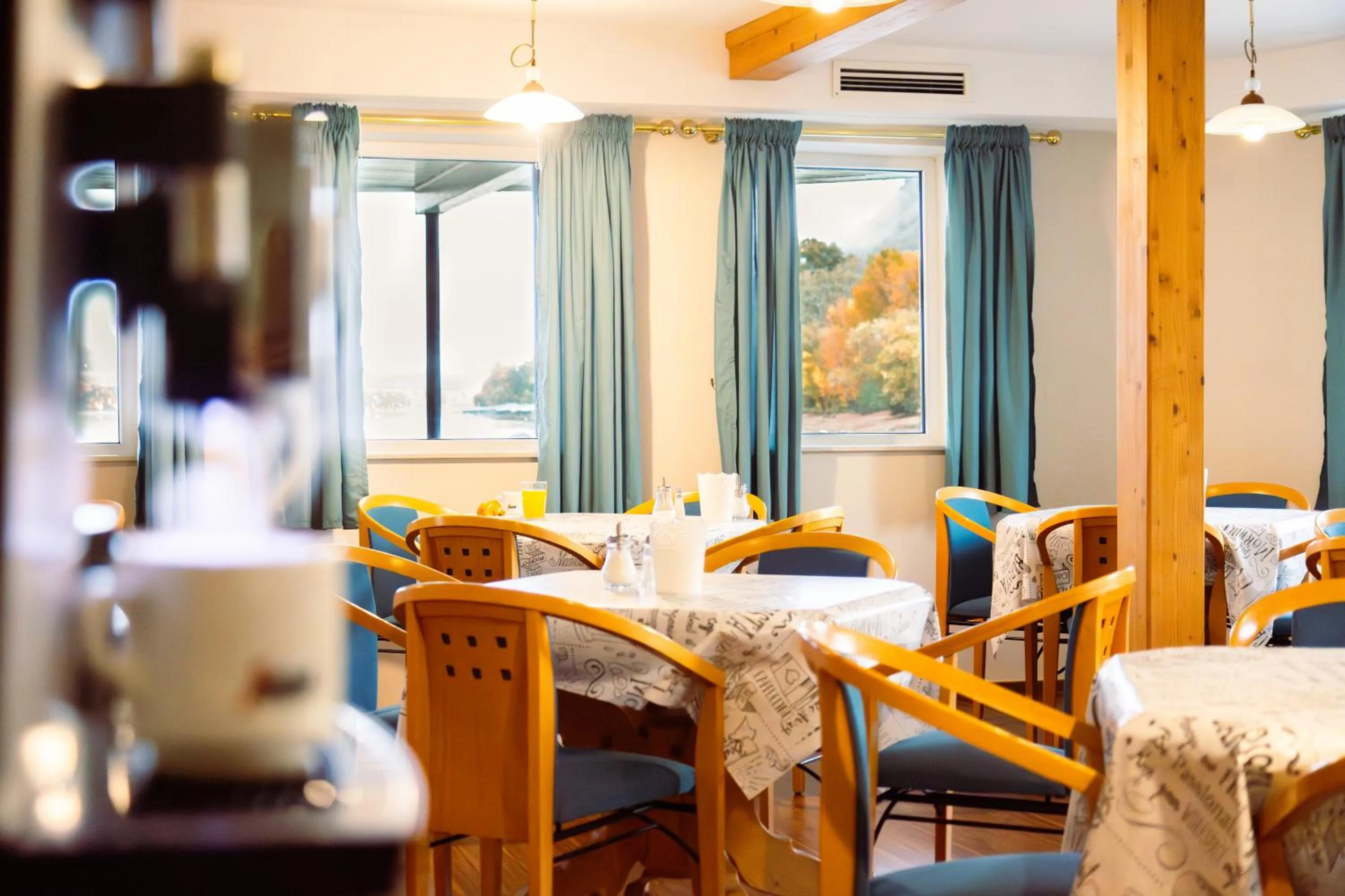 Restaurant/places to eat in Aquamarina Hotel Visegrád