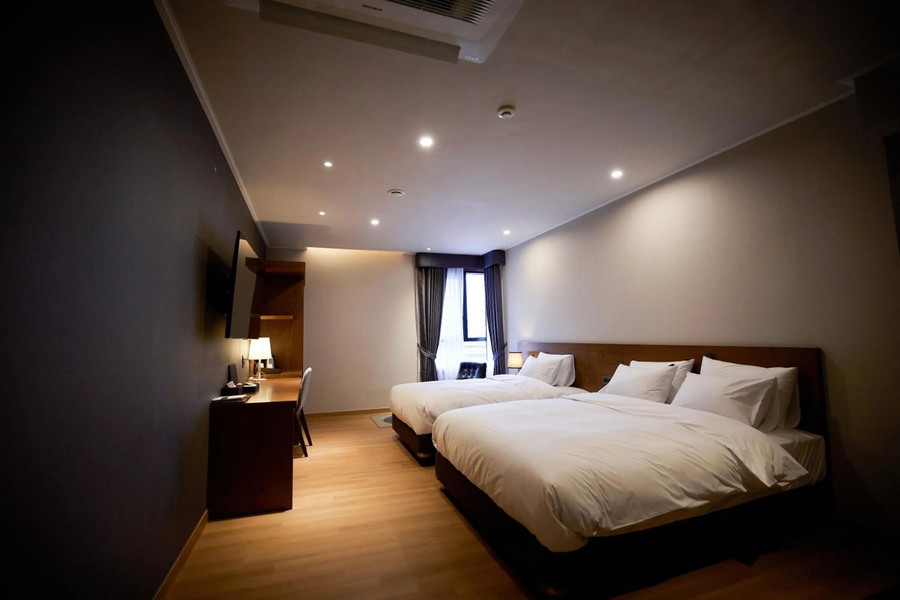 Bed in Hotel The Star