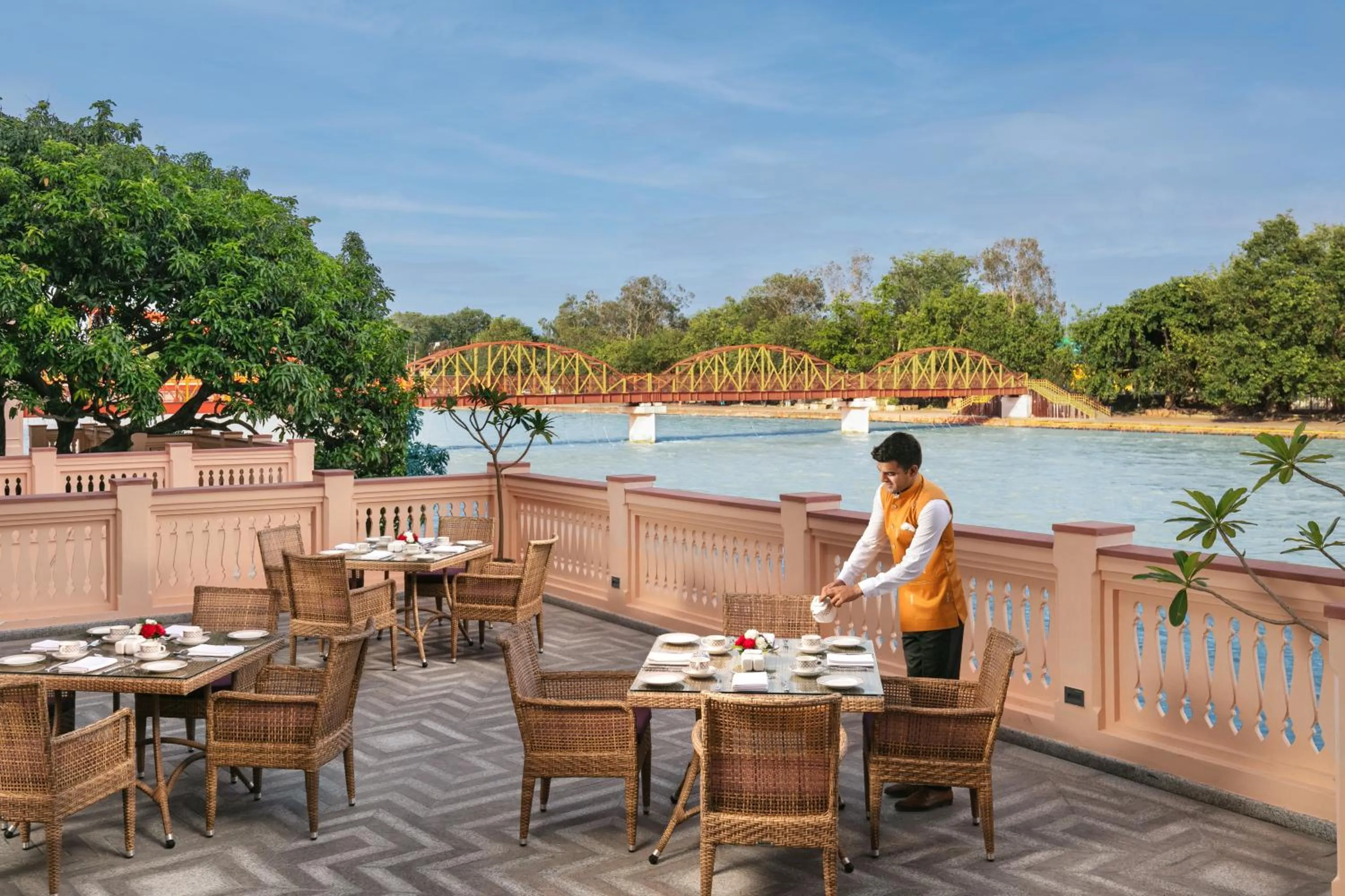 Restaurant/places to eat in Pilibhit House, Haridwar – IHCL SeleQtions