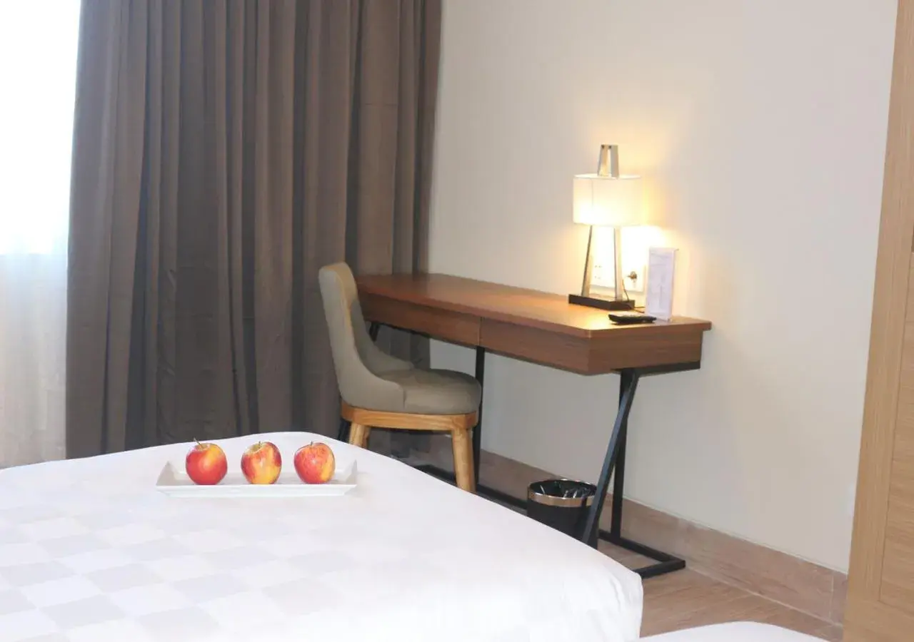 Superior Double Room in Swiss-Belhotel Cendrawasih, Biak Superior Double Room in Swiss-Belhotel Cendrawasih, Biak