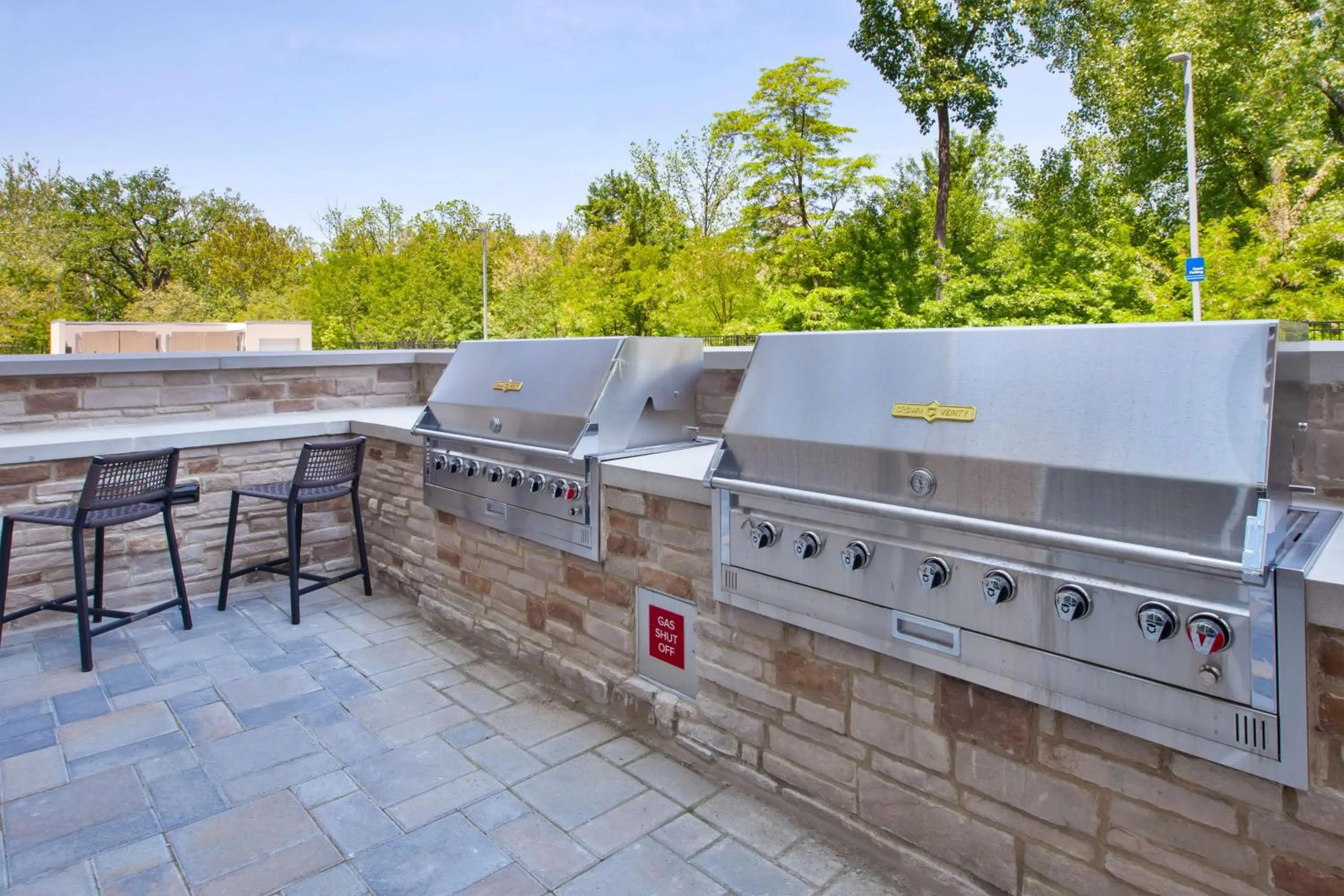 Dining area in Homewood Suites By Hilton Columbus Easton, Oh