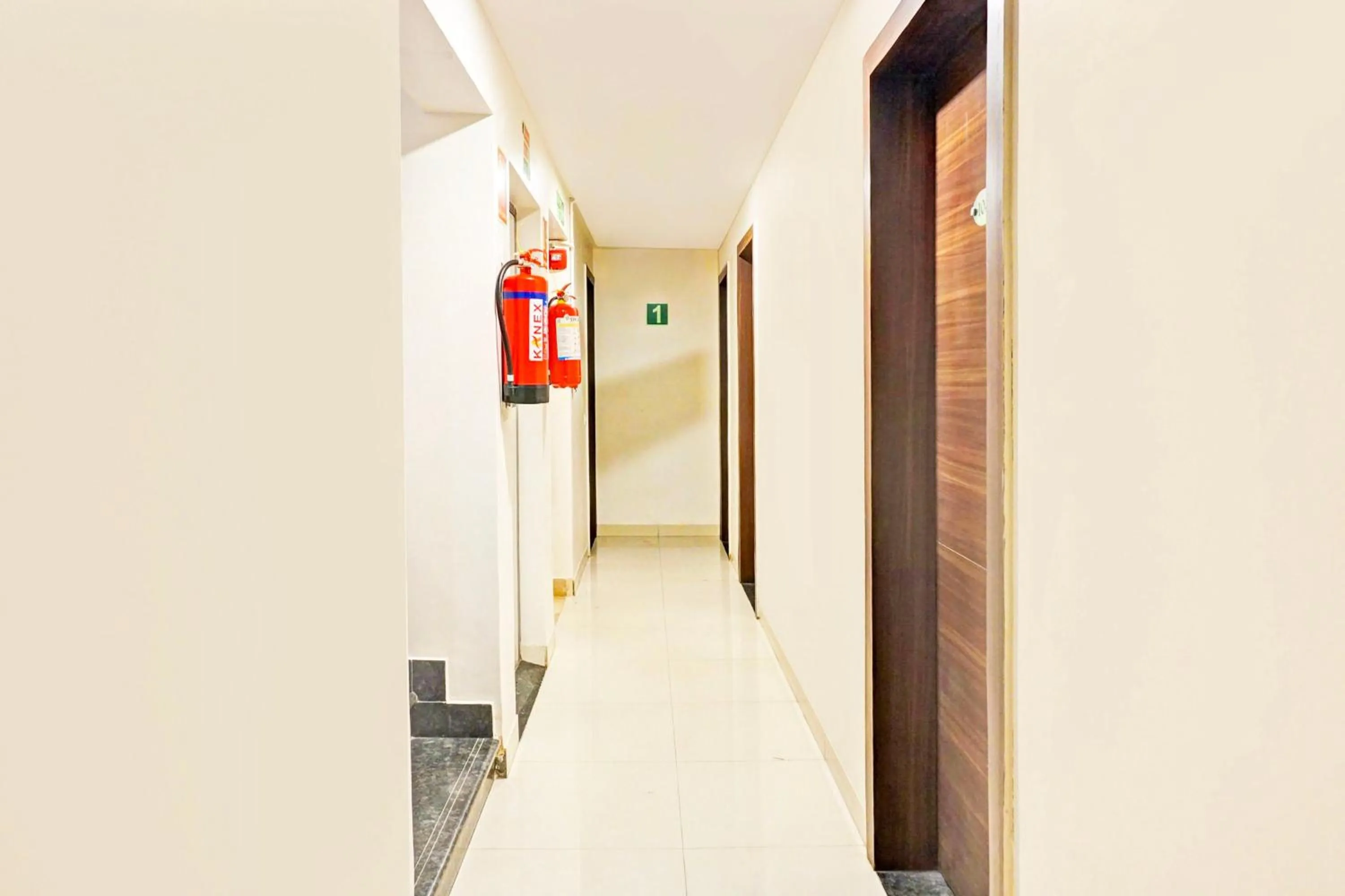 Lobby or reception in Hotel O Pearl Inn