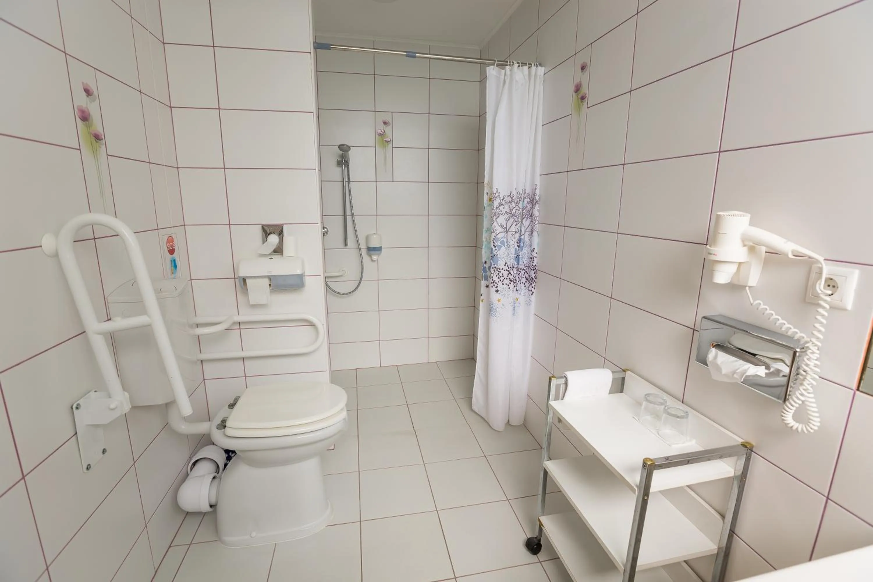 Shower in Pannonia Hotel