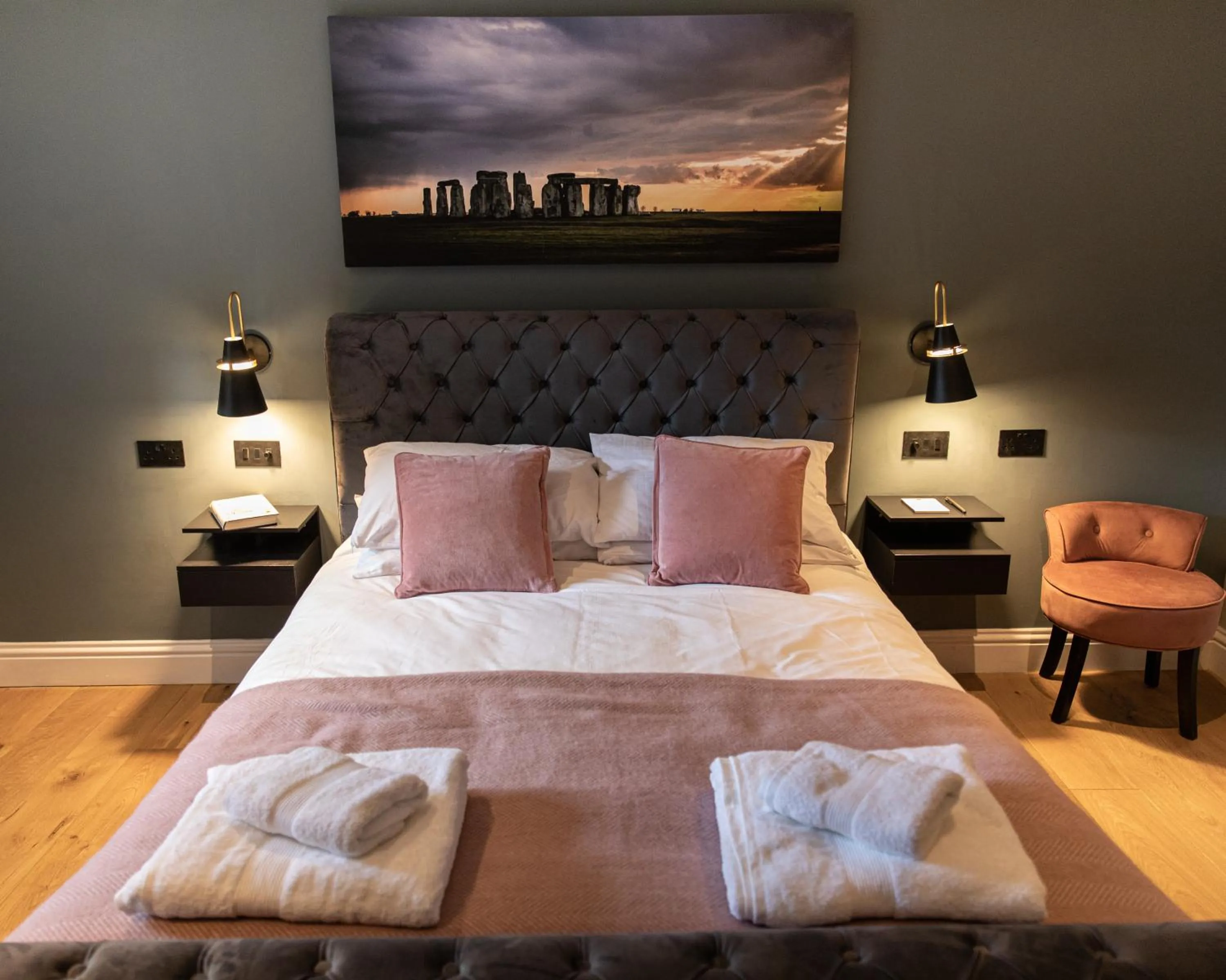 Bedroom, Bed in The Nog Inn