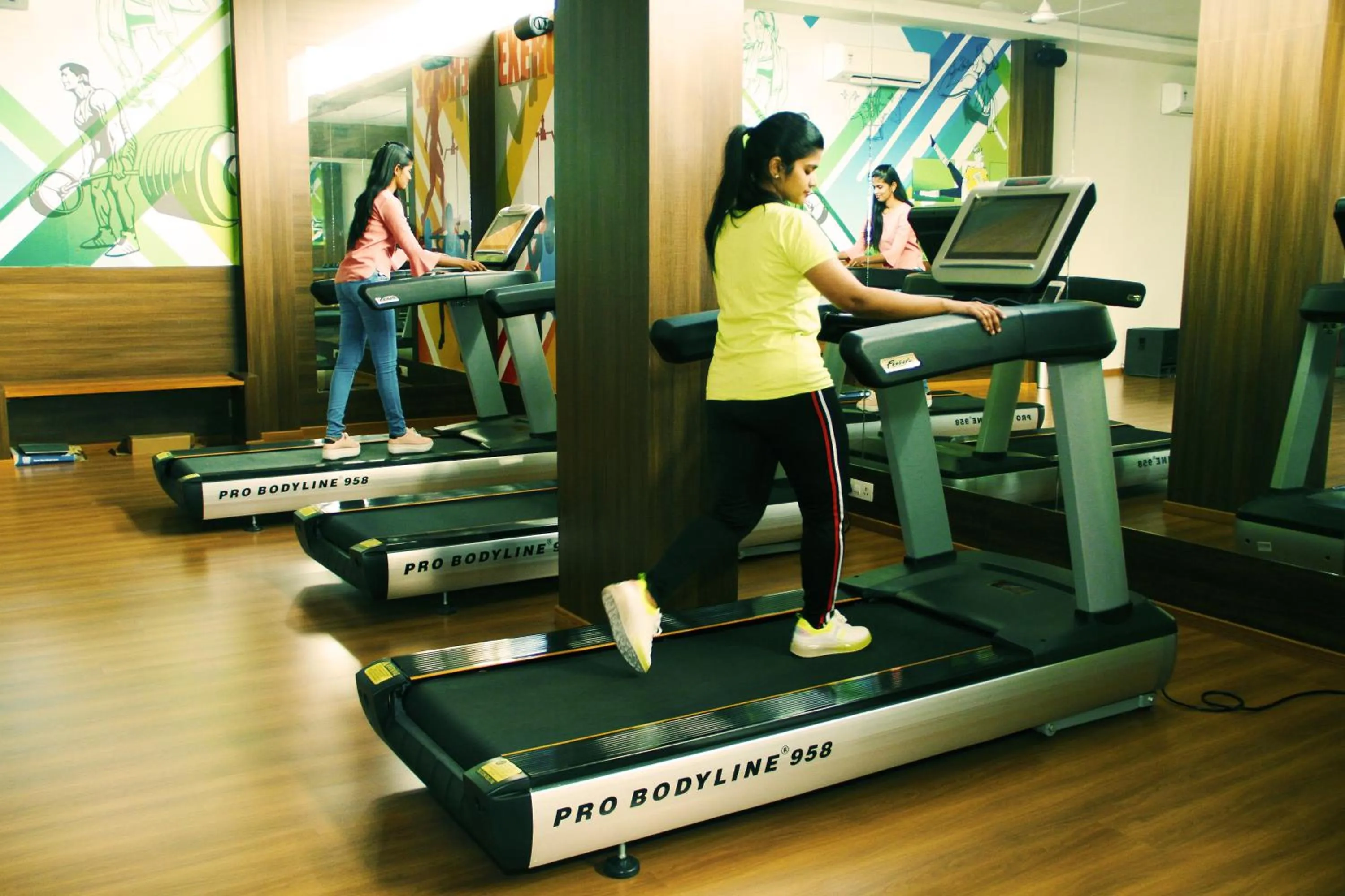 Fitness centre/facilities in Spree Resort At Century Wintersun